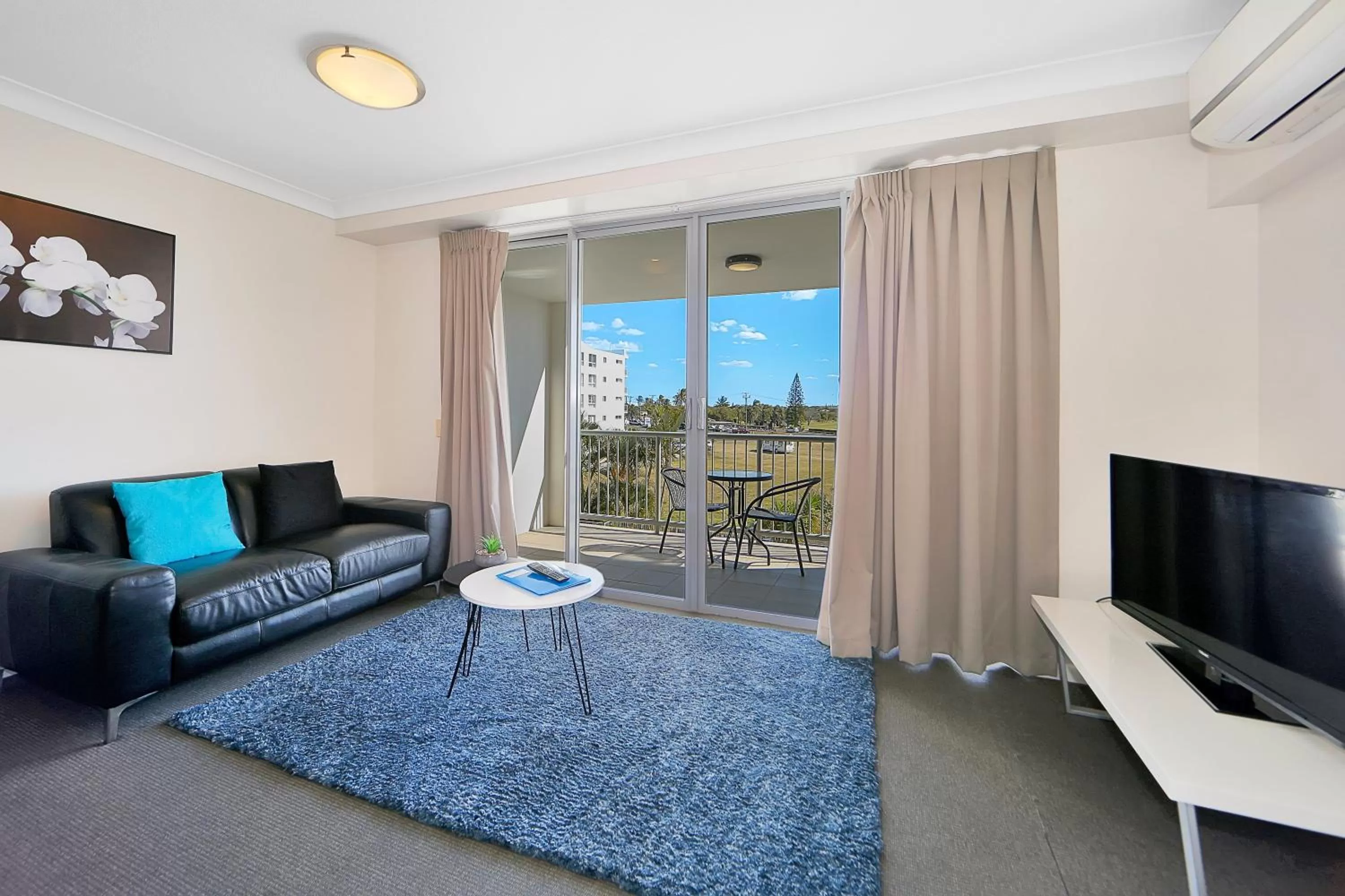 TV and multimedia in The Point Resort