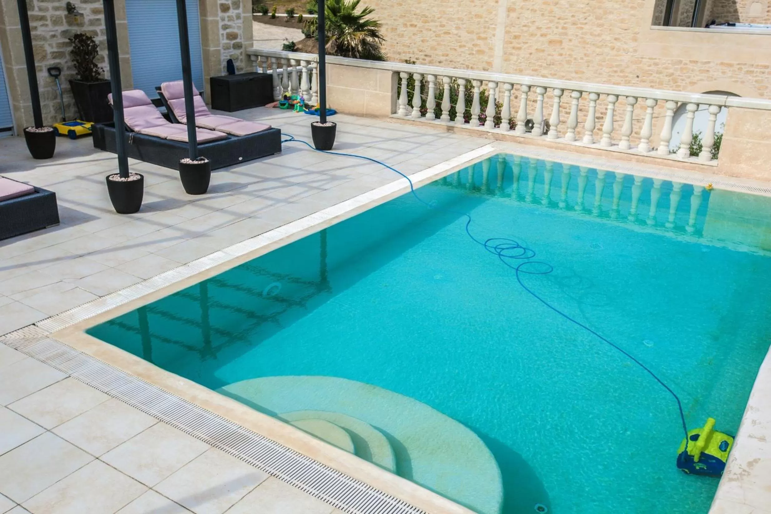 Day in Château de Valloubière