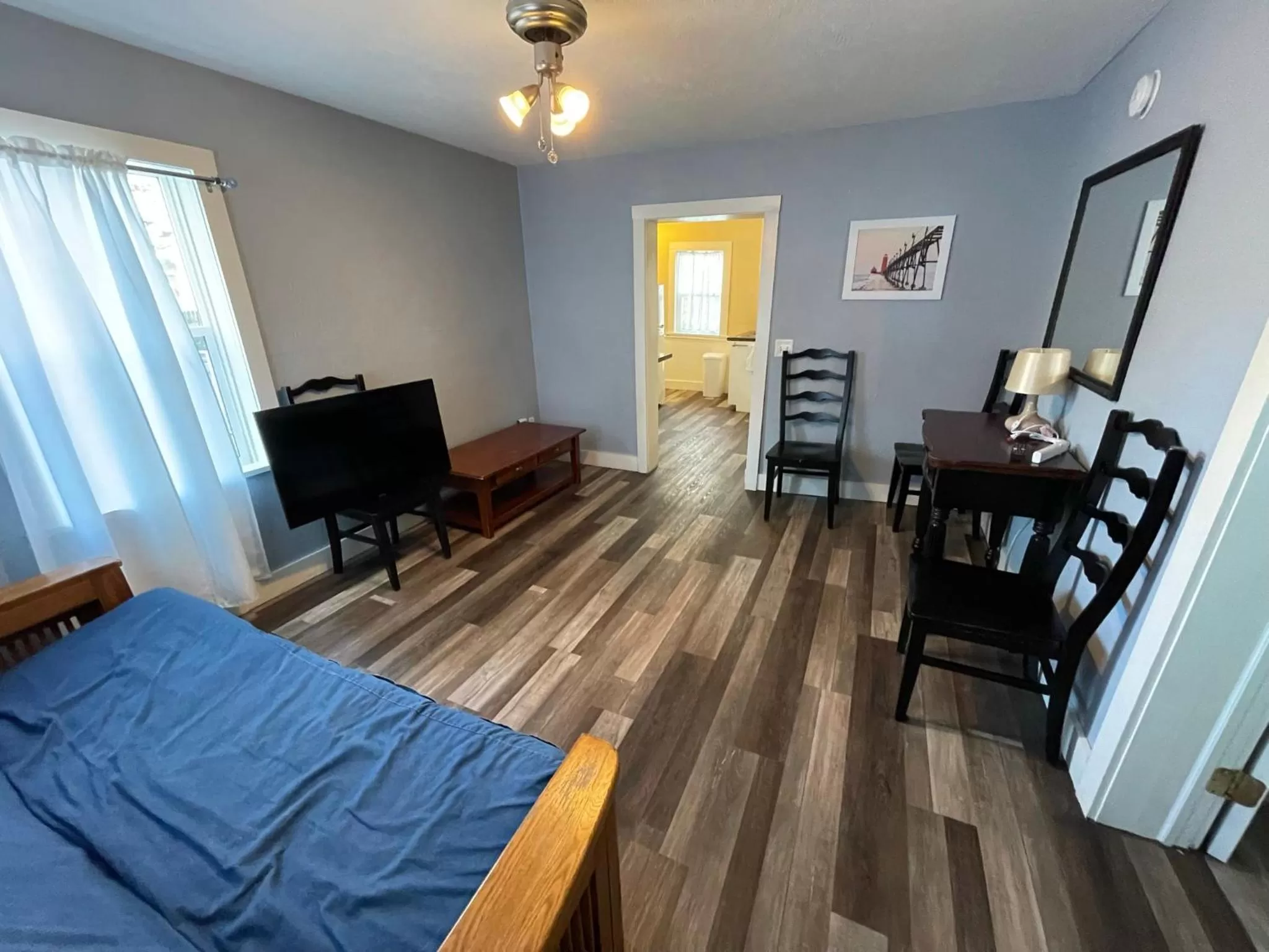 Seating Area in Harbor House Inn