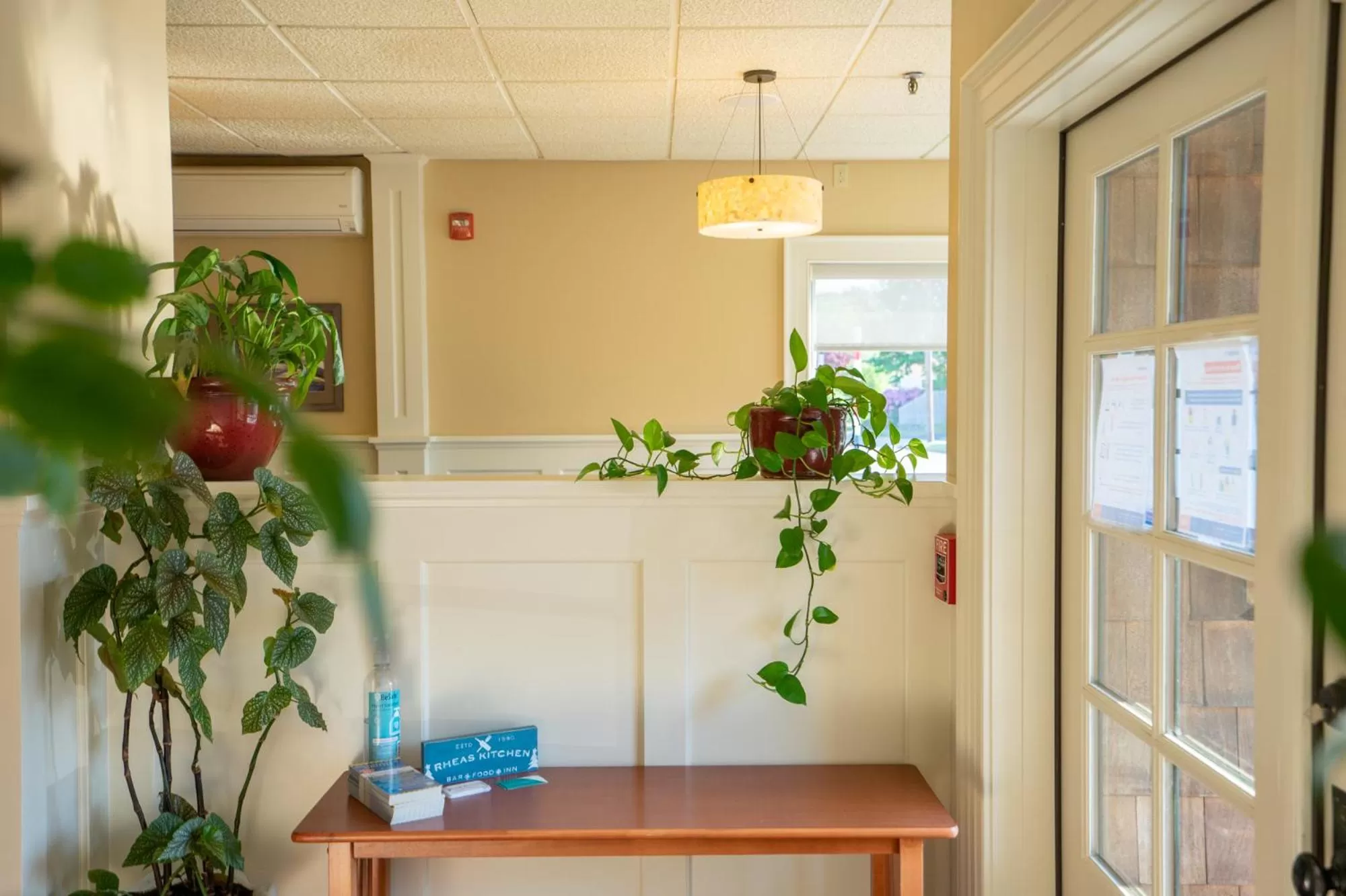 Facade/entrance, Lobby/Reception in Rhea's Inn