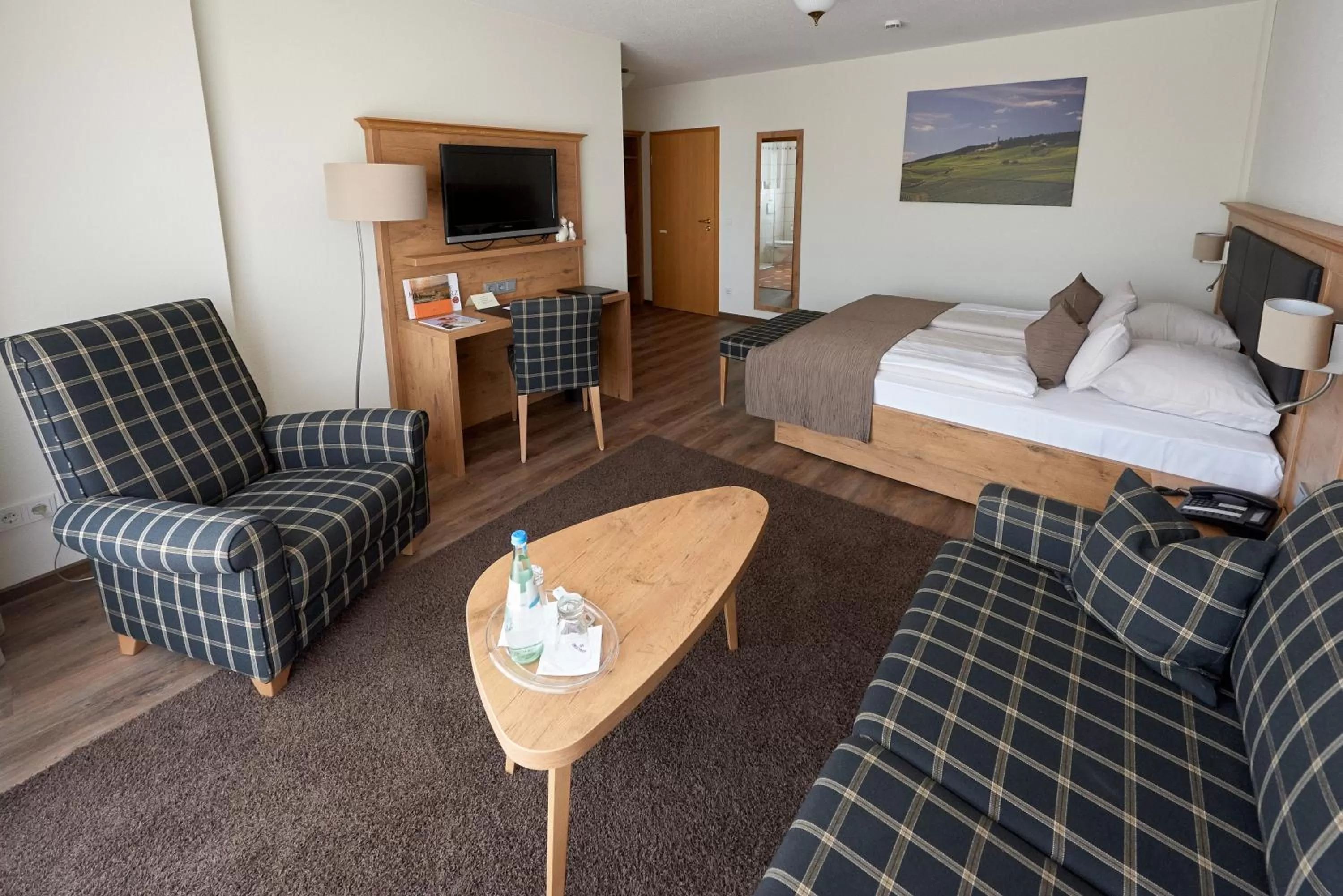 Photo of the whole room, Bed in Fetzers Landhotel