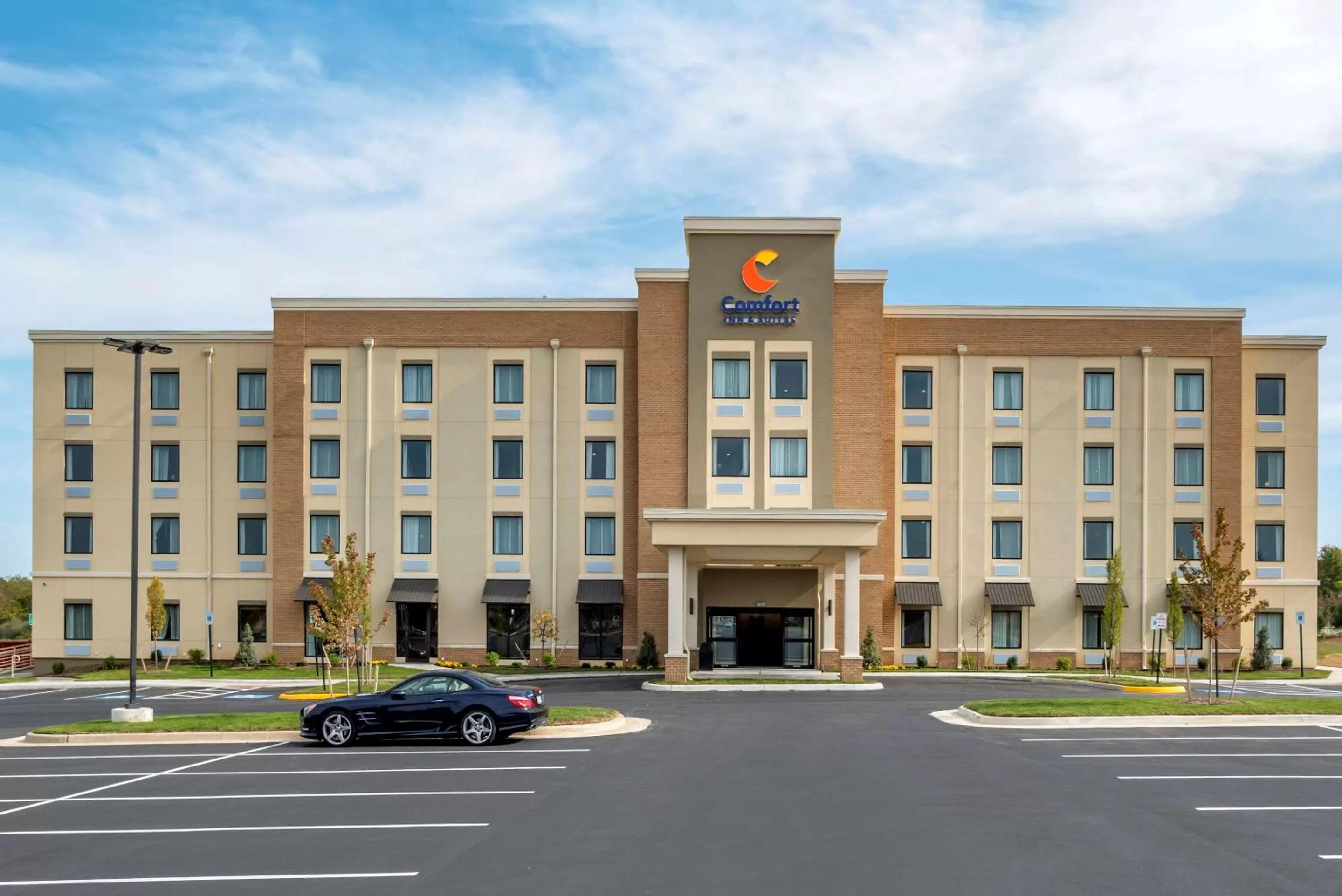 Property building in Comfort Inn & Suites Winchester