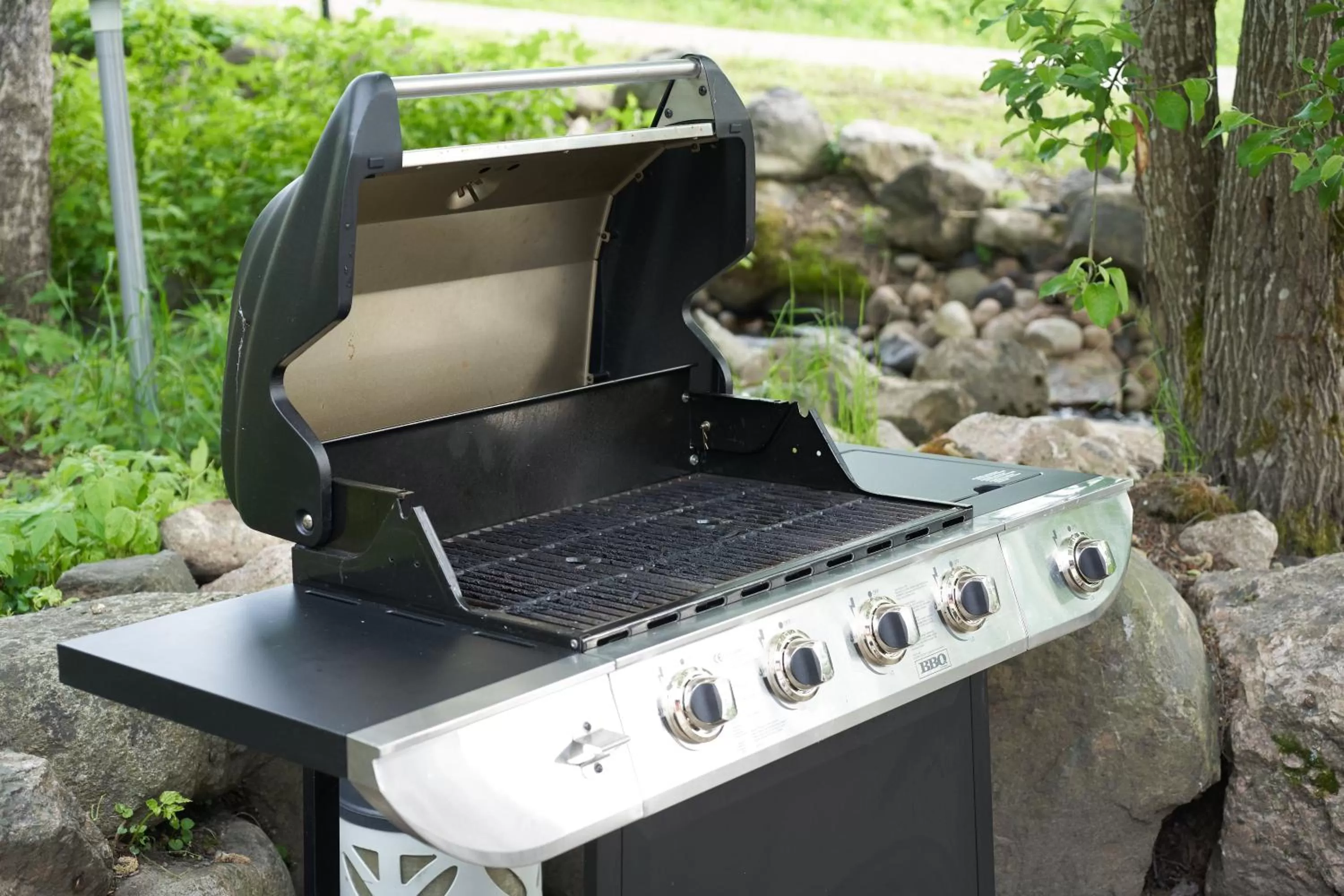 BBQ facilities in Hotel Villa Molnby