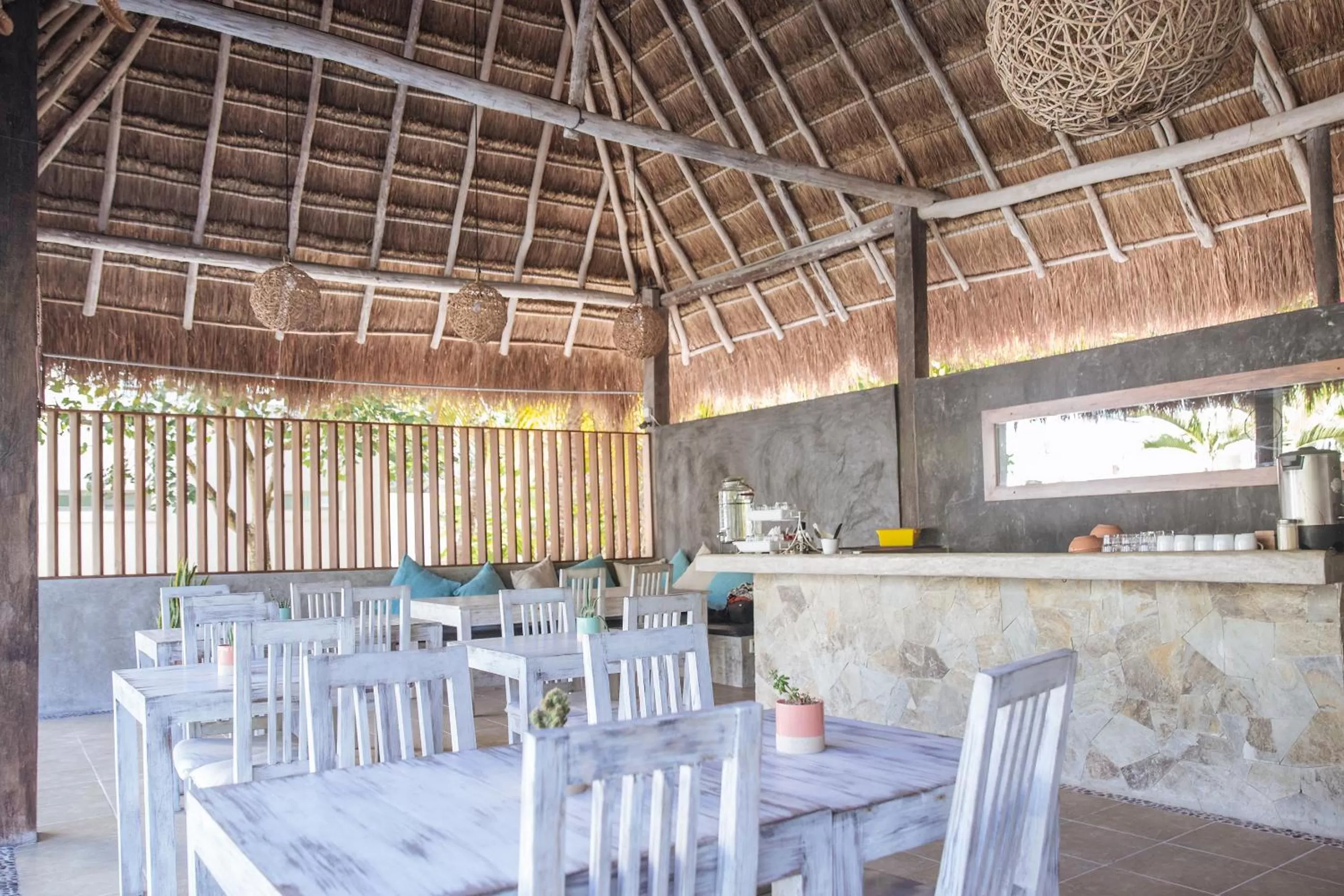 Dining area in Villas H2O
