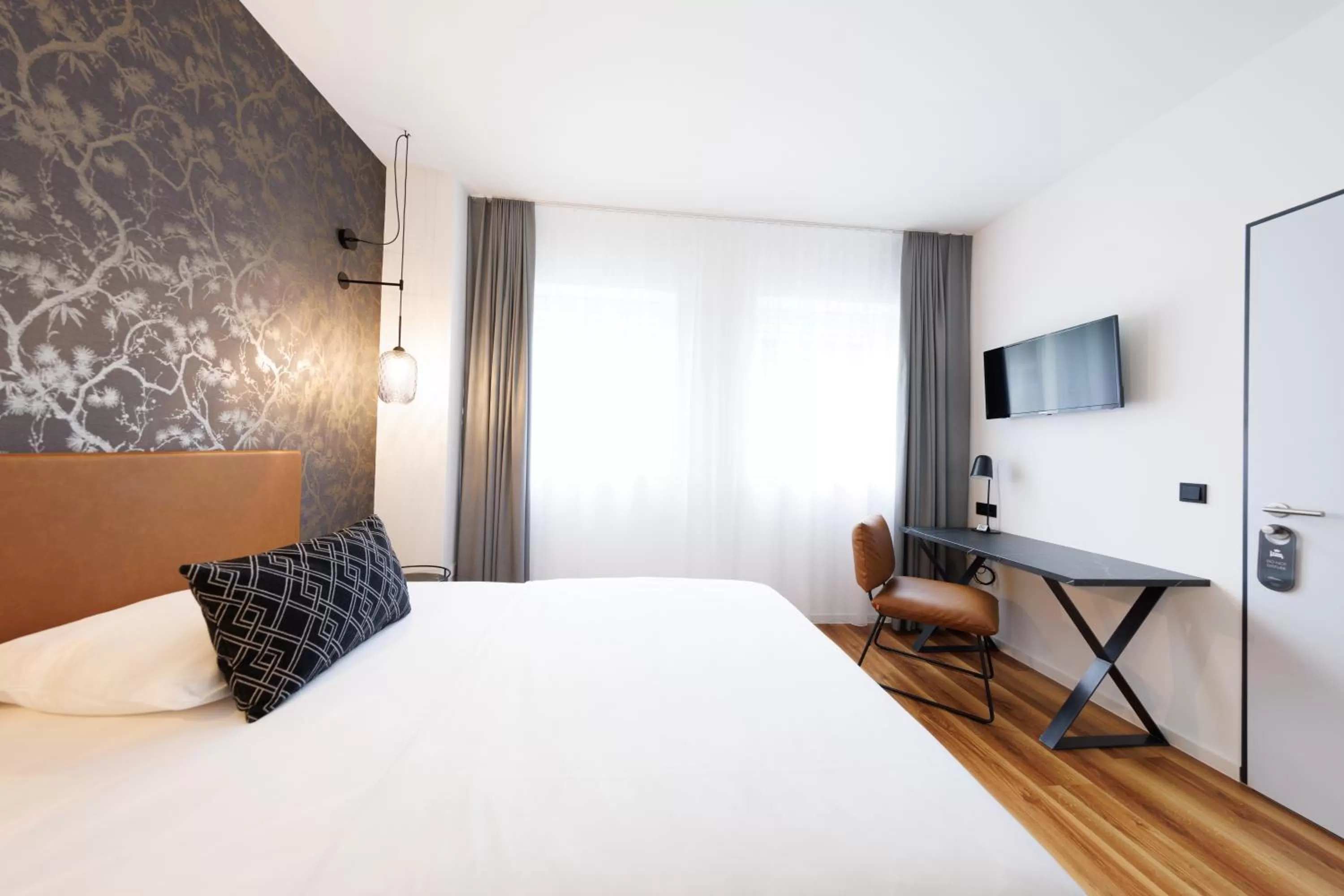 Photo of the whole room, Bed in Internationales Studierendenhotel