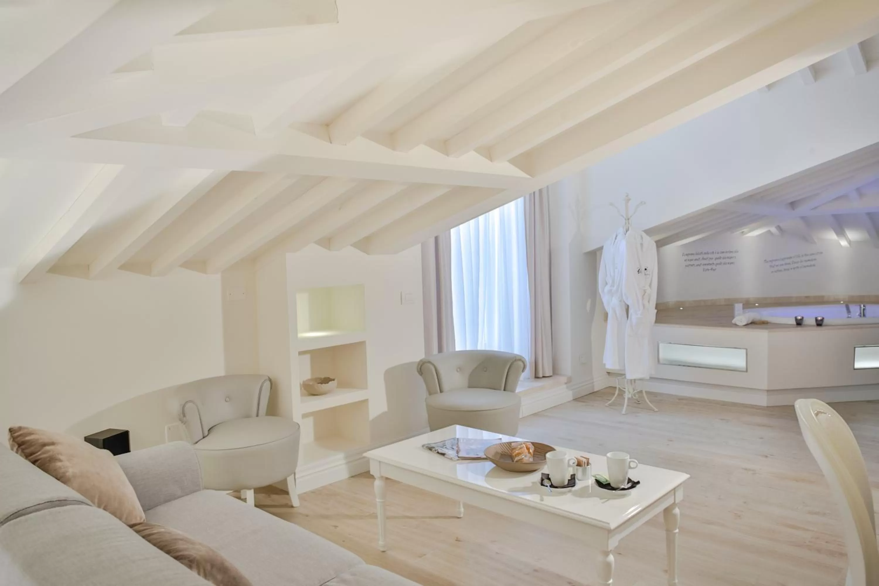 Living room in VILLA LIBERTY Boutique Hotel - Borgo Capitano Collection