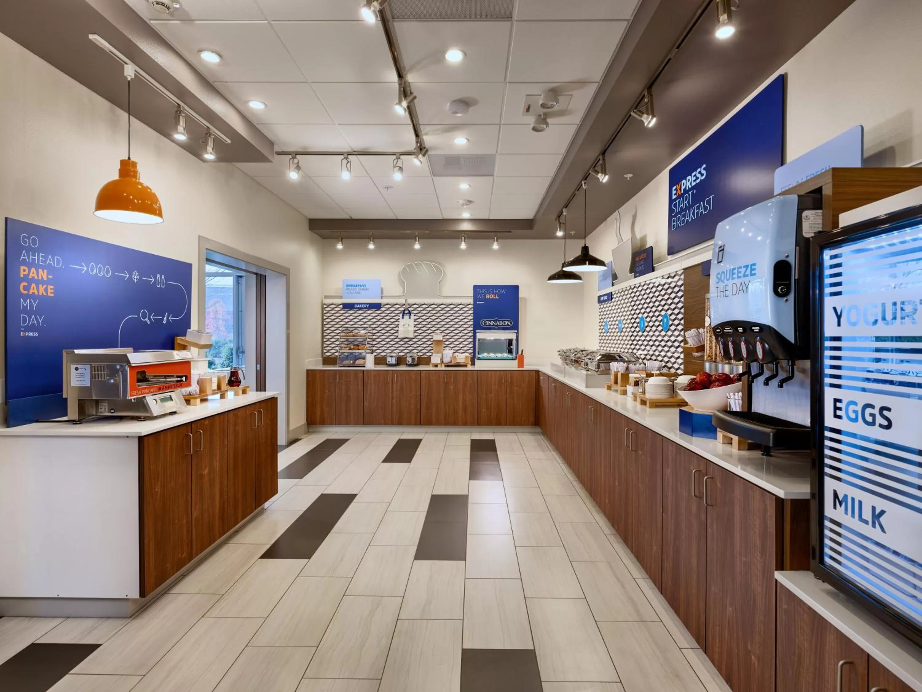 Breakfast in Holiday Inn Express & Suites Salem North - Keizer by IHG