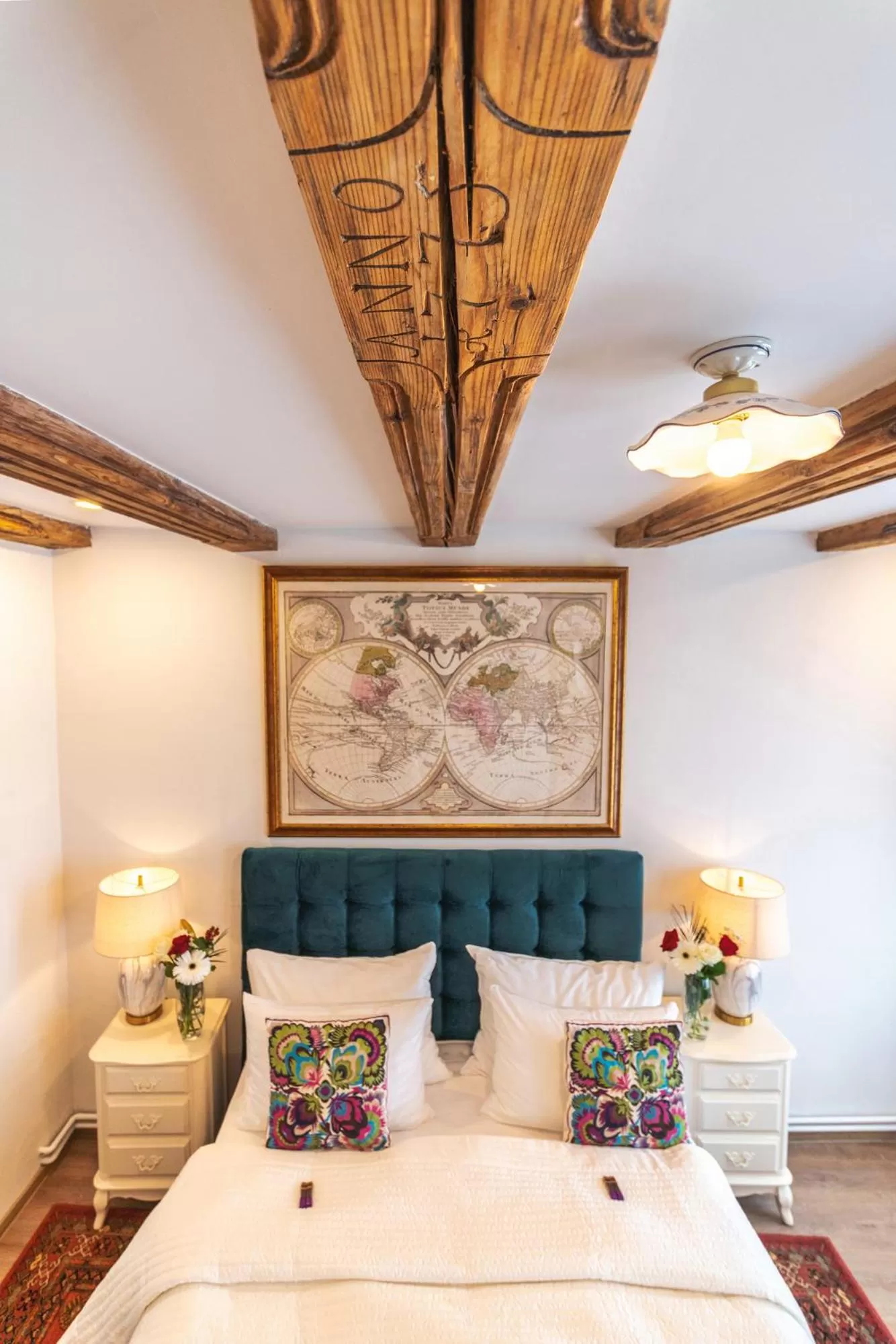 Bed in Nikolas Haus Central Location with Free Parking