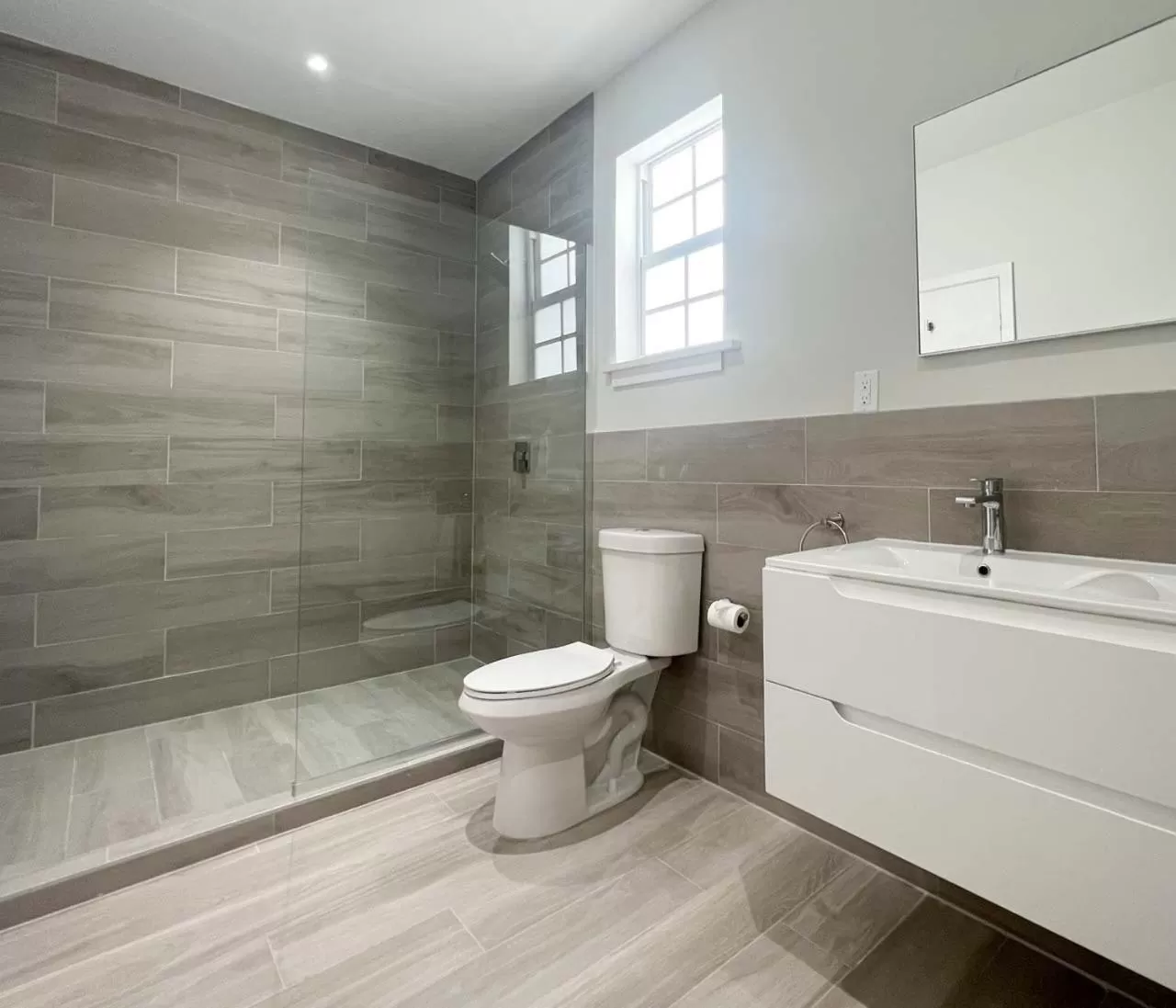 Bathroom in Palm Cay Marina and Resort