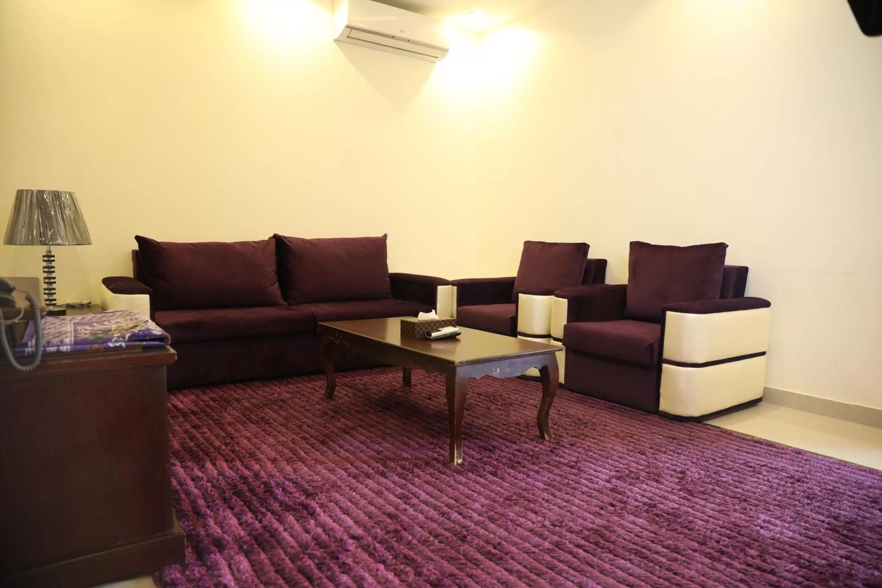 Quiet Rooms Suites 6 By Quiet Rooms