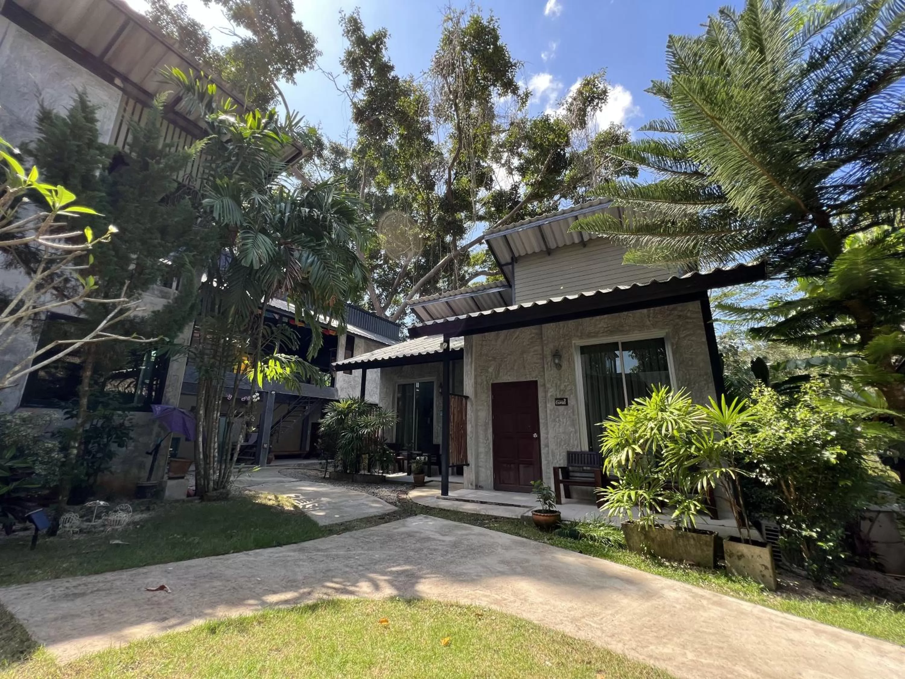 Property building in Aonang Third Place Hometel