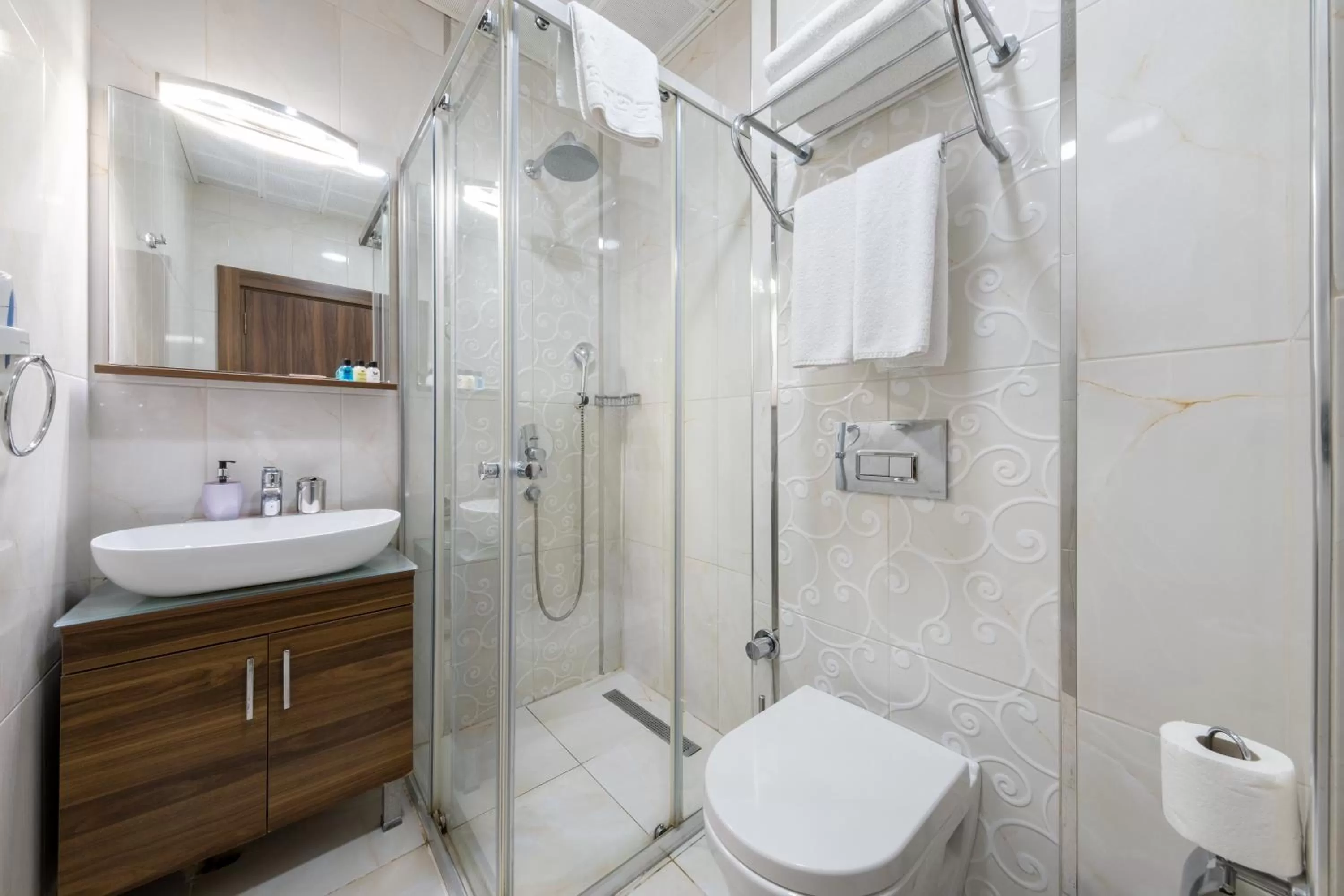 Shower, Bathroom in Beyzas Hotels & Suites