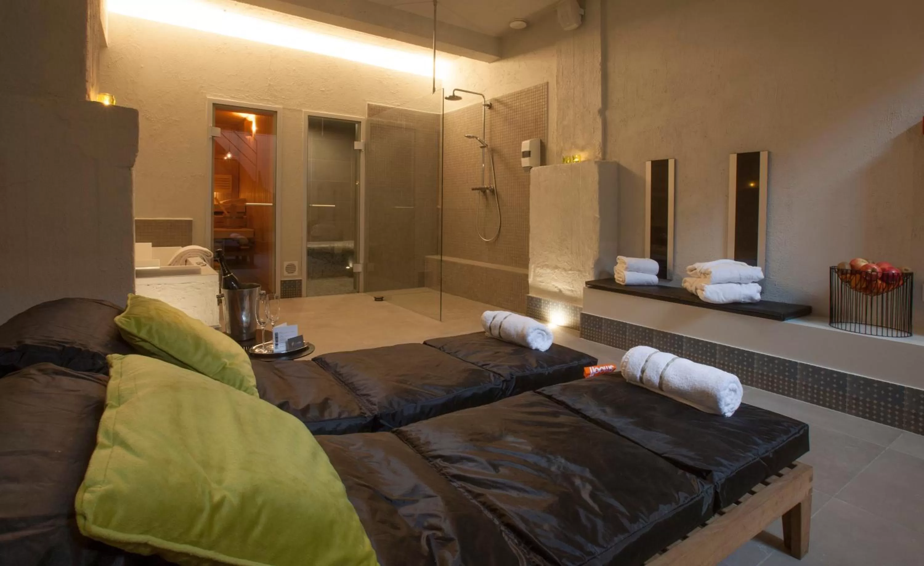 Hot Tub in Hotel The Lodge Vilvoorde