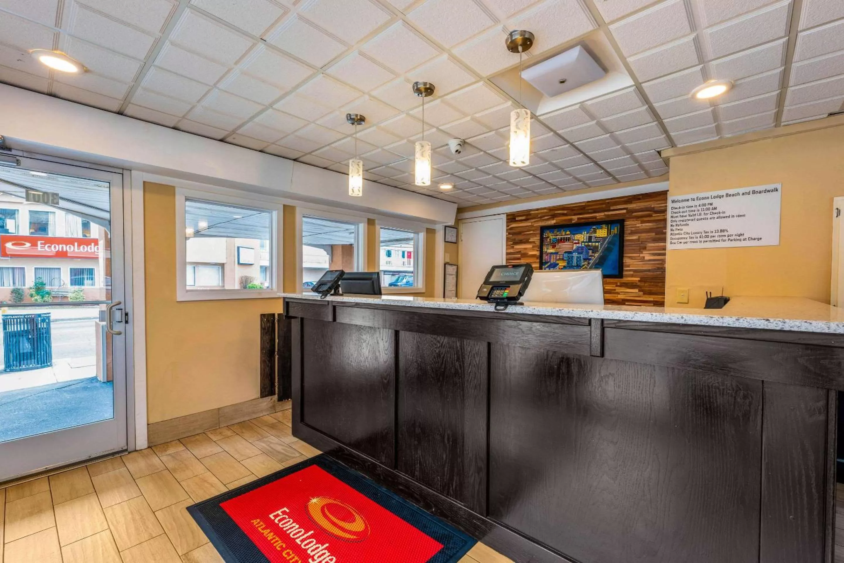 Lobby or reception in Econo Lodge Beach and Boardwalk