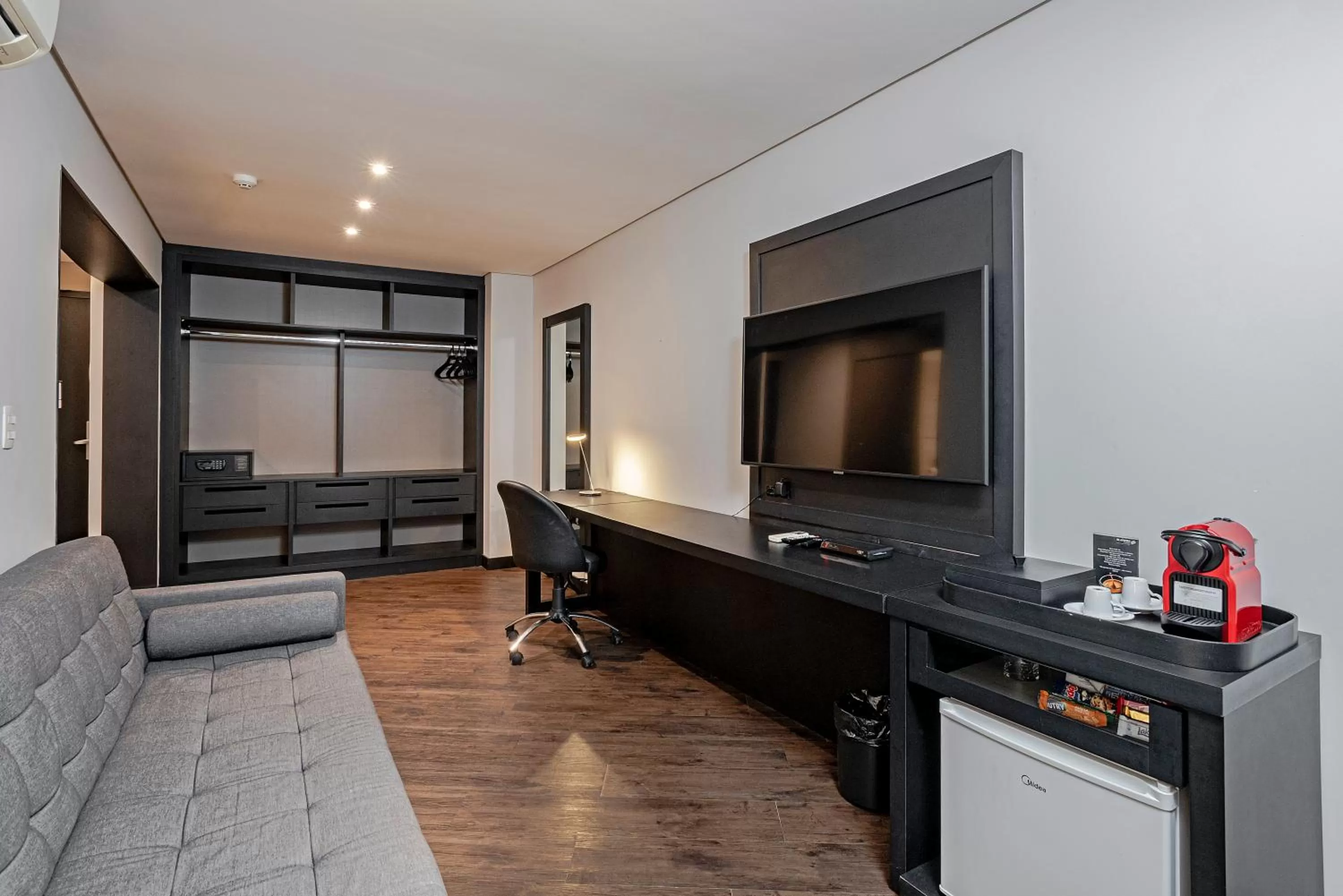 TV and multimedia in Slaviero Baia Norte Florianópolis