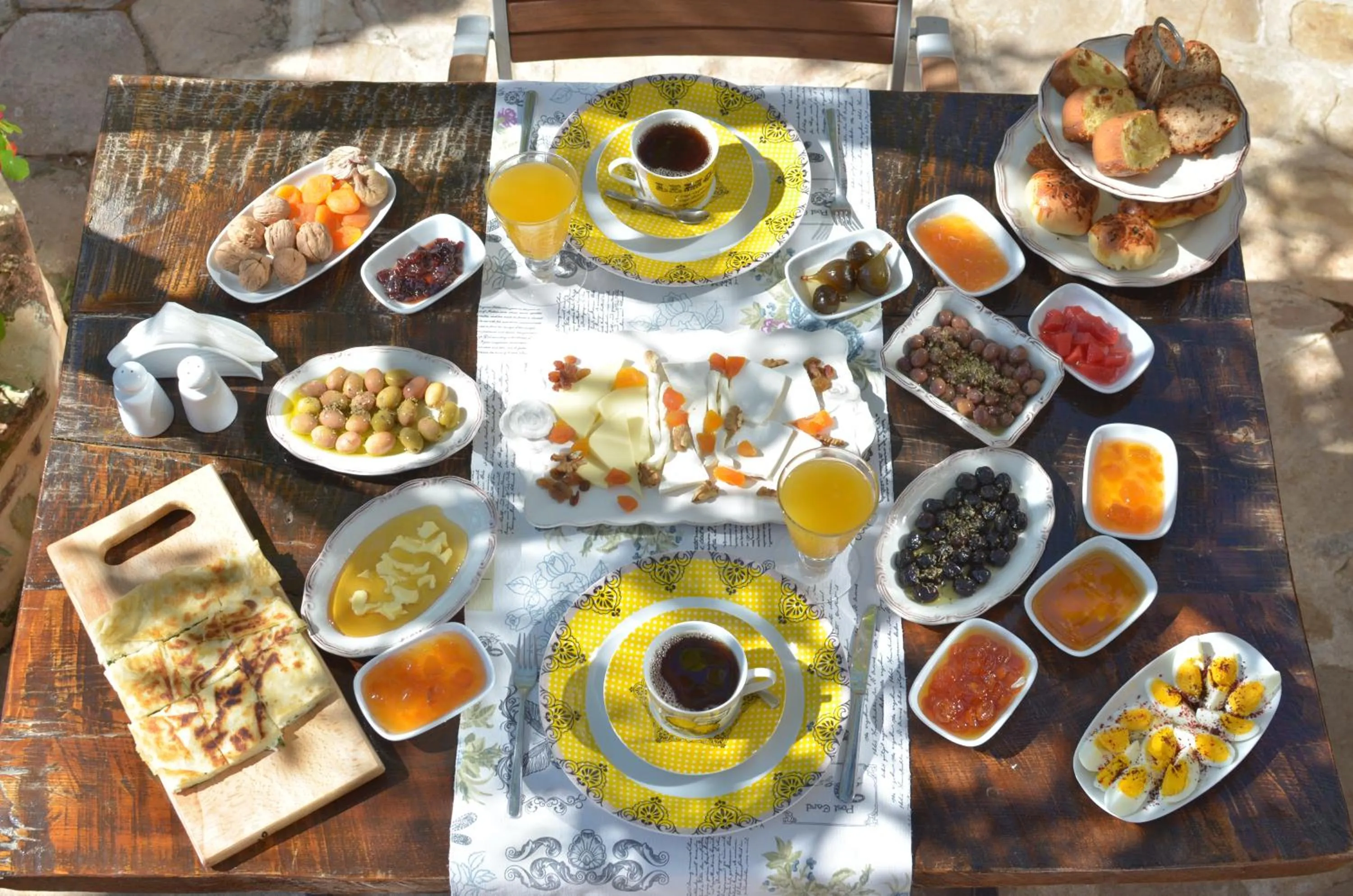 Food close-up in Lemon Villa Hotel