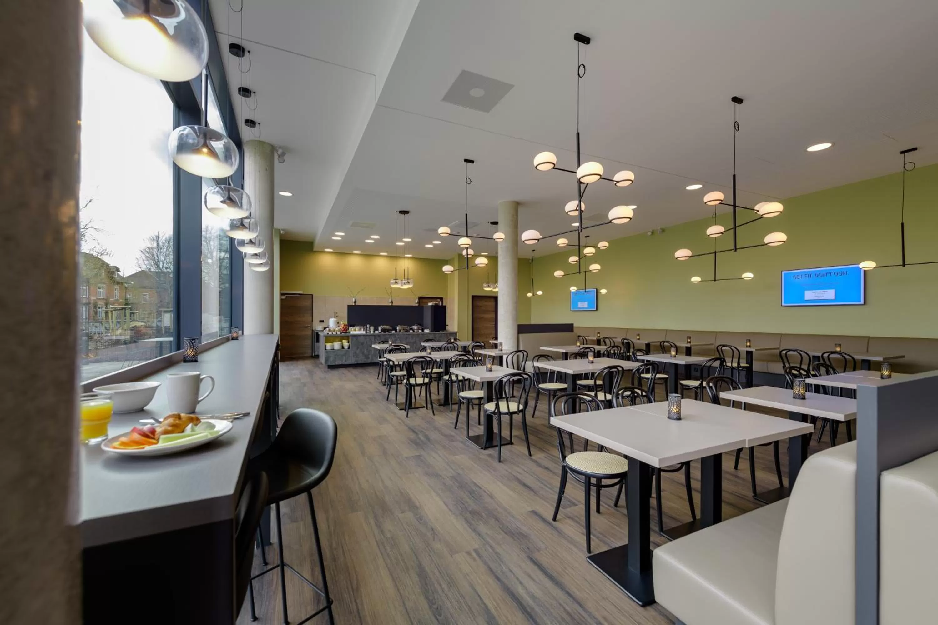 Breakfast in ibis Styles Coburg