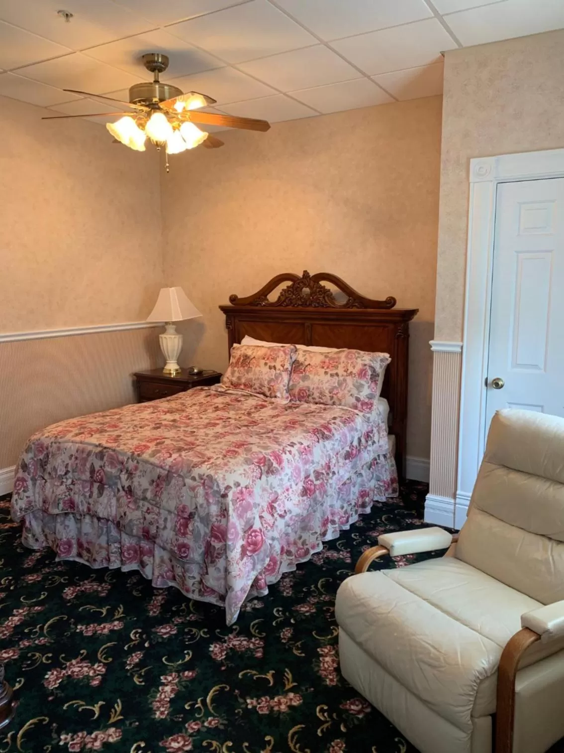 Bed in Original Springs Hotel