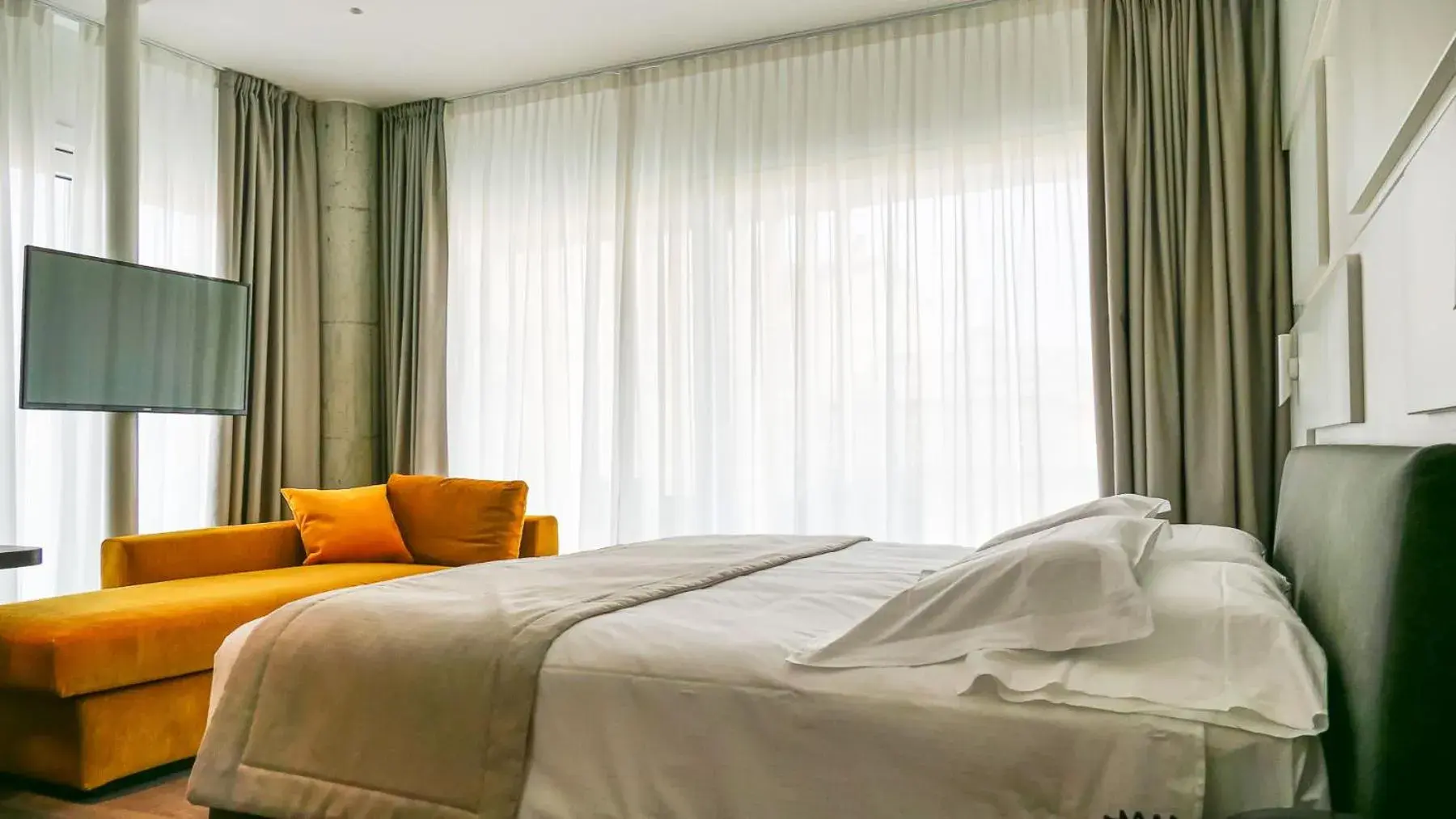 Deluxe Triple Room with Balcony in Solho Hotel Deluxe Triple Room with Balcony in Solho Hotel