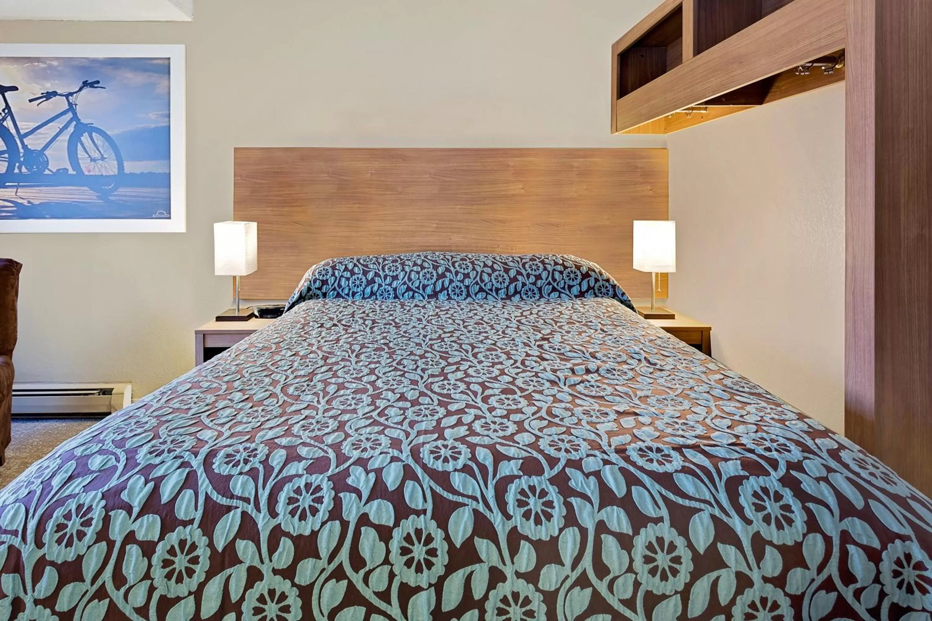 Bed in Days Inn by Wyndham Winona