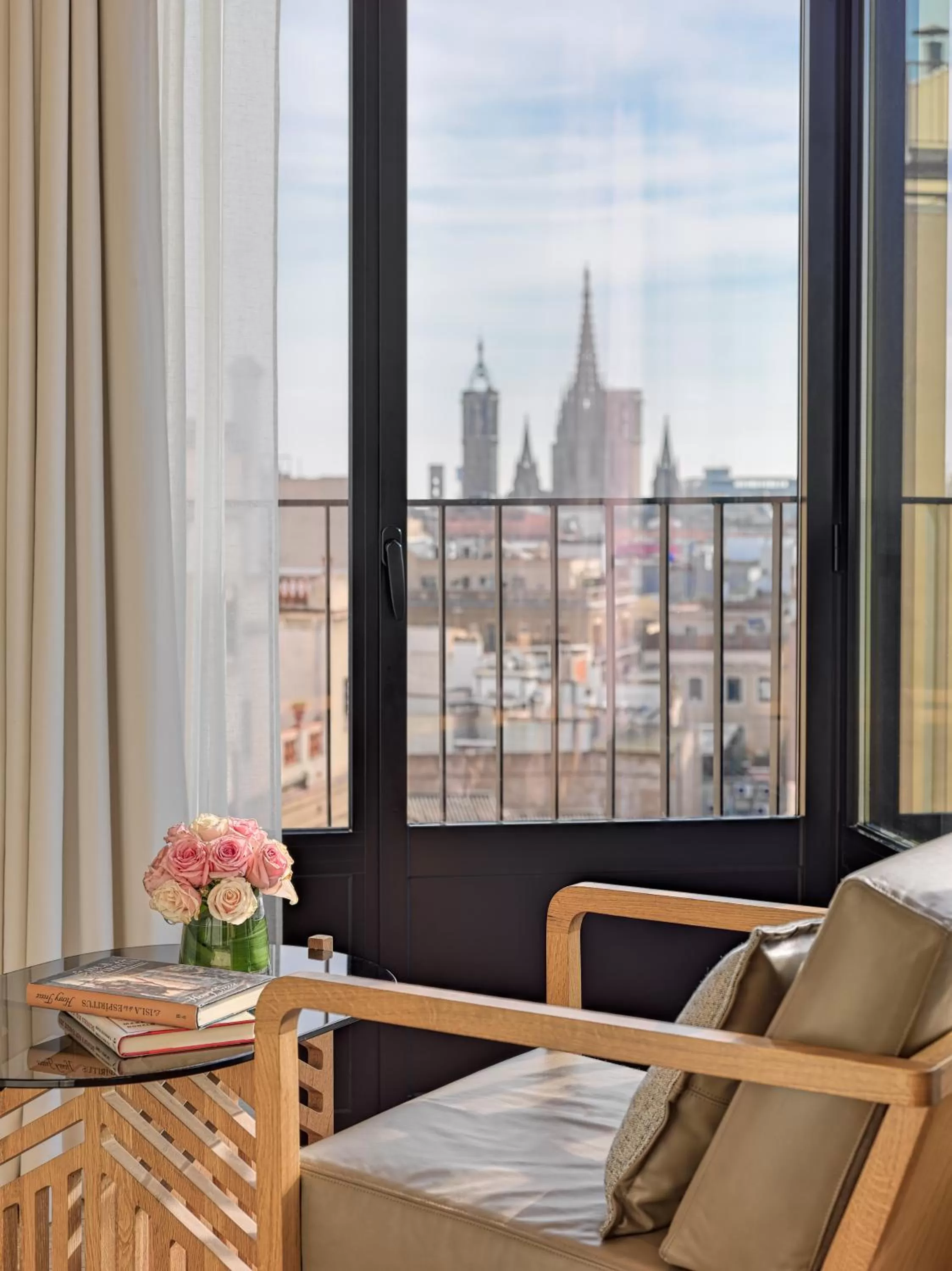 Photo of the whole room in H10 Cubik 4* Sup