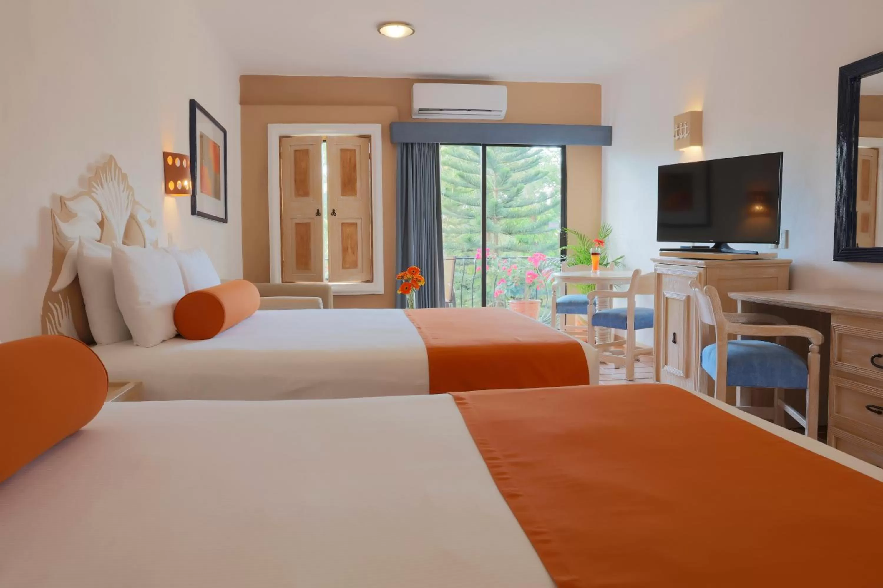 Bedroom, Bed in Flamingo Vallarta Hotel & Marina