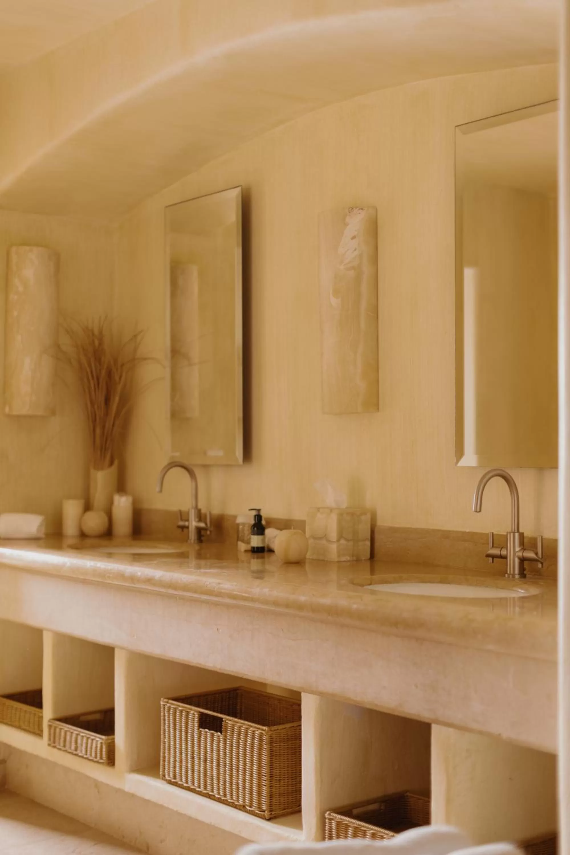 Bathroom in Cala de Mar Resort & Spa Ixtapa