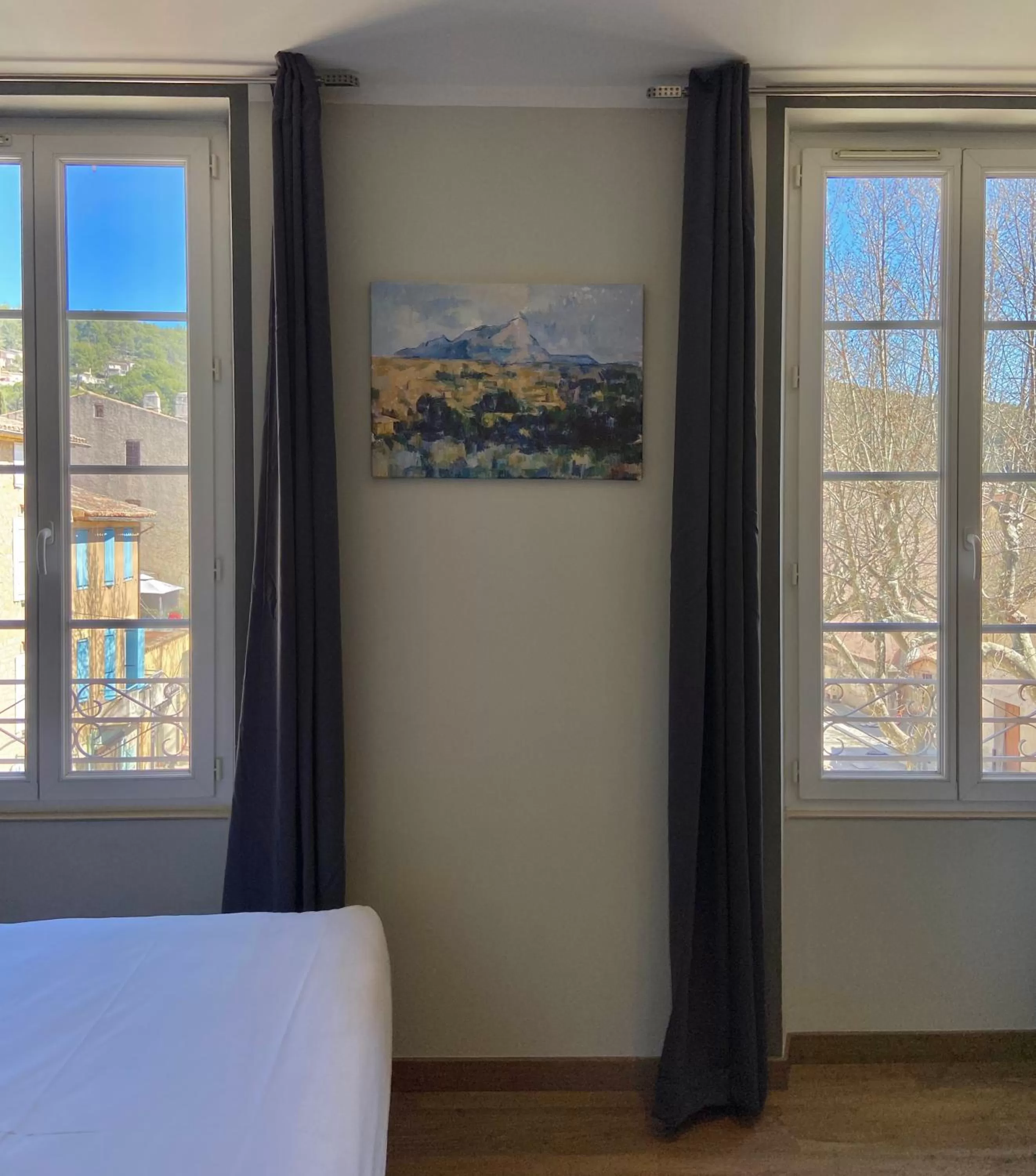 Bed in Hôtel La Falaise