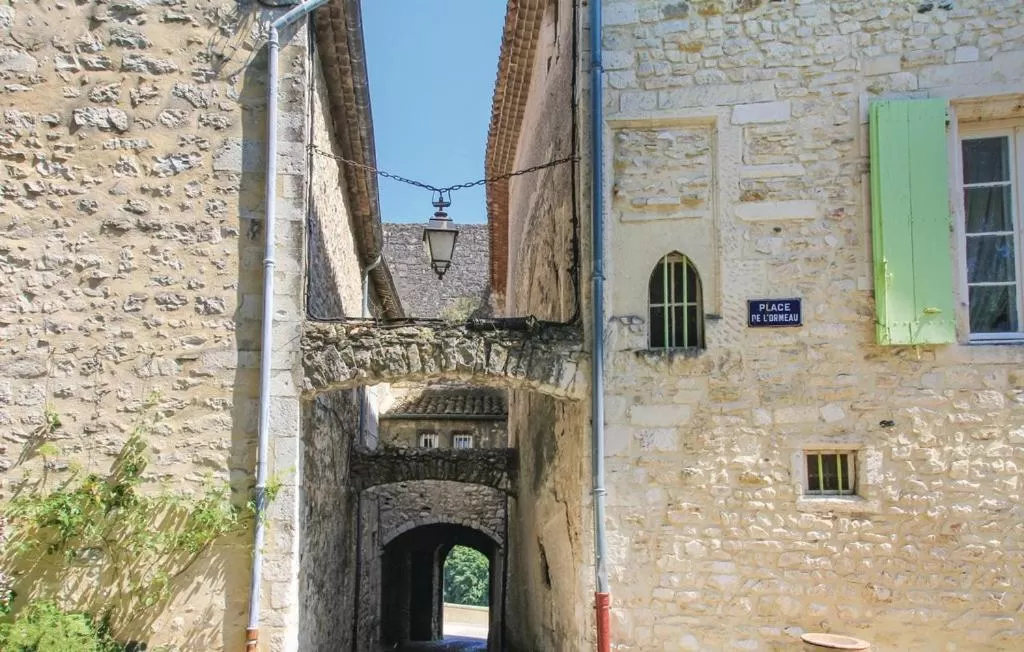 LES JARDINS DE LA CATHÉDRALE chambres d Hôtes gîte de groupe