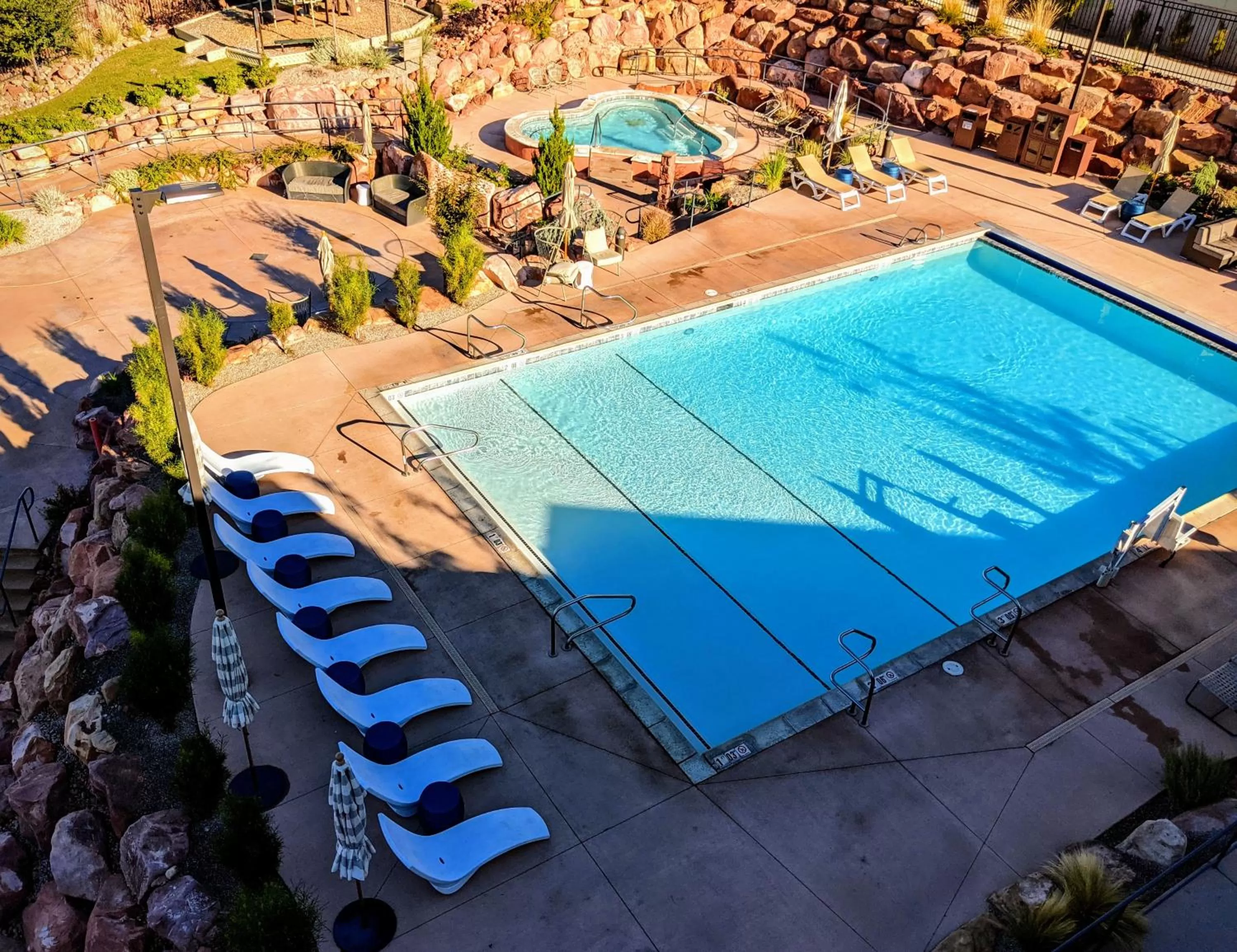 Swimming pool in Hyatt Place Moab