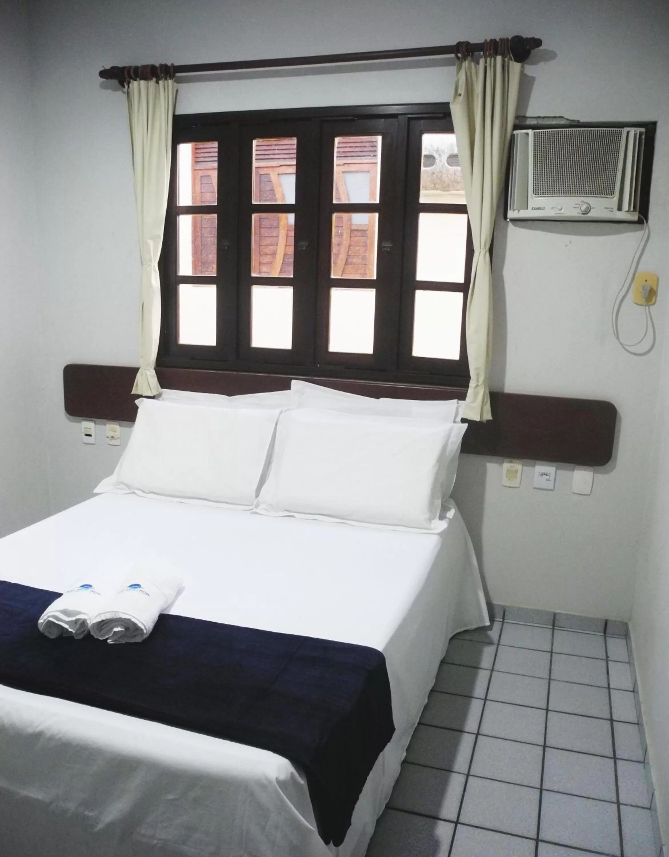 Bed in Praia Apart Hotel