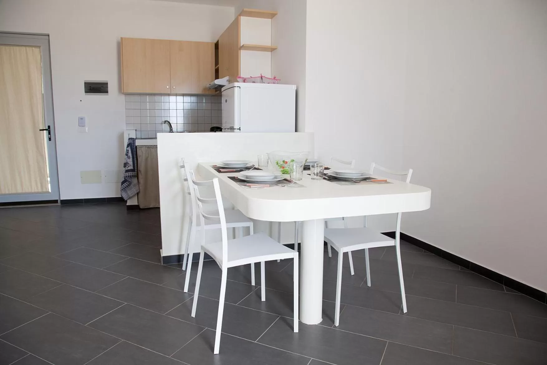 Dining area in Cala da Lua apartments