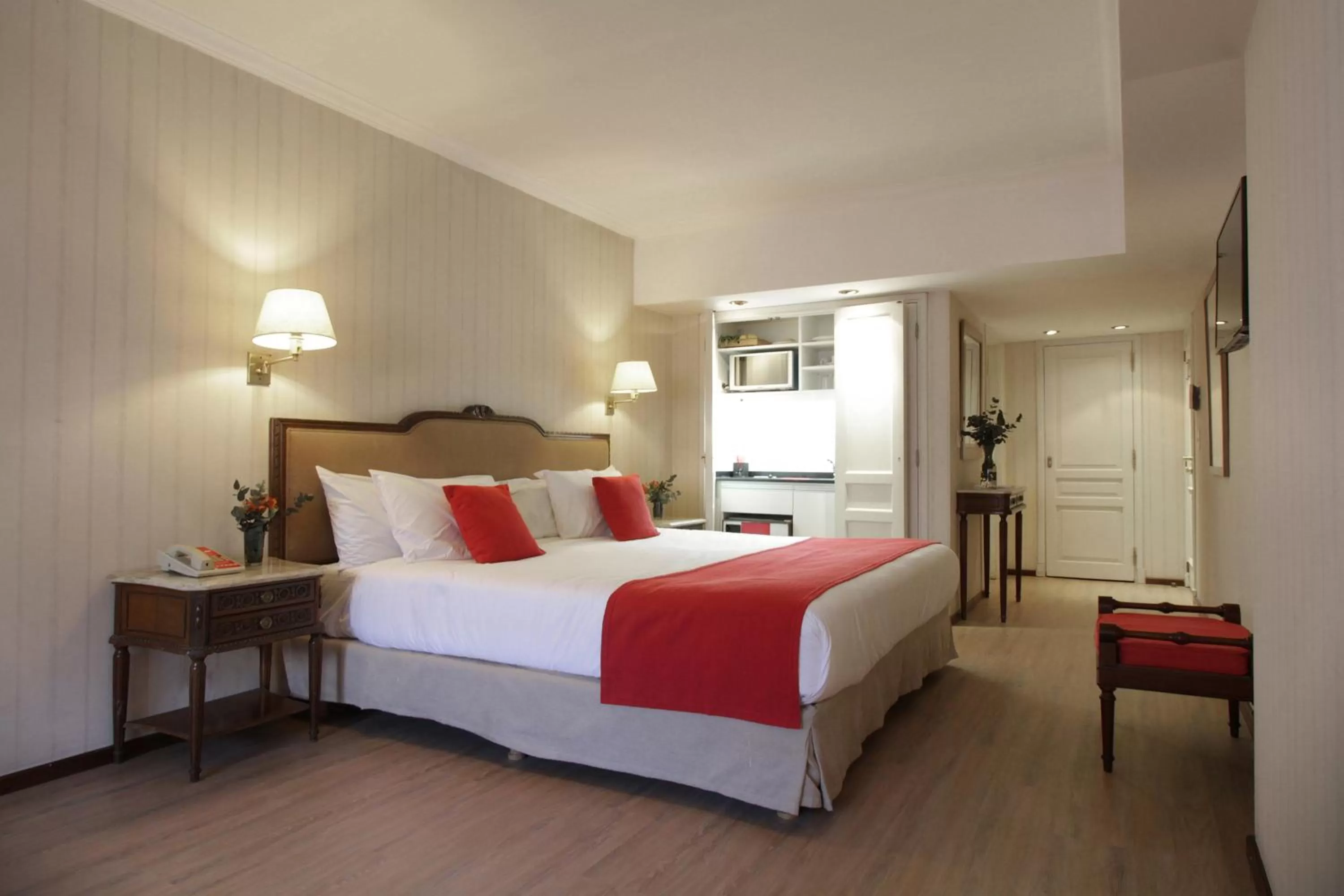 Photo of the whole room, Bed in Ramada by Wyndham Buenos Aires Centro