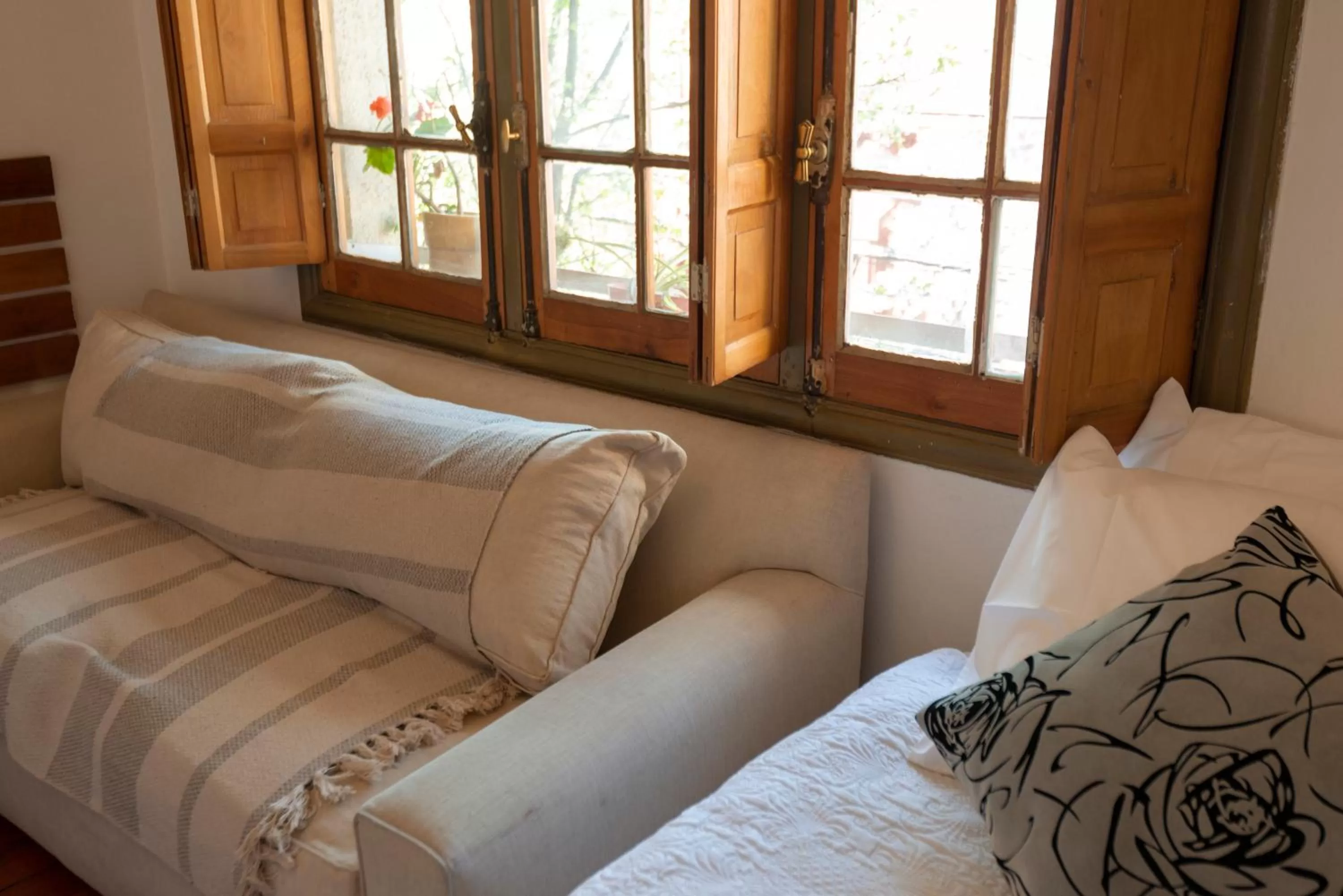 Bedroom, Bed in Providencia Bed & Breakfast