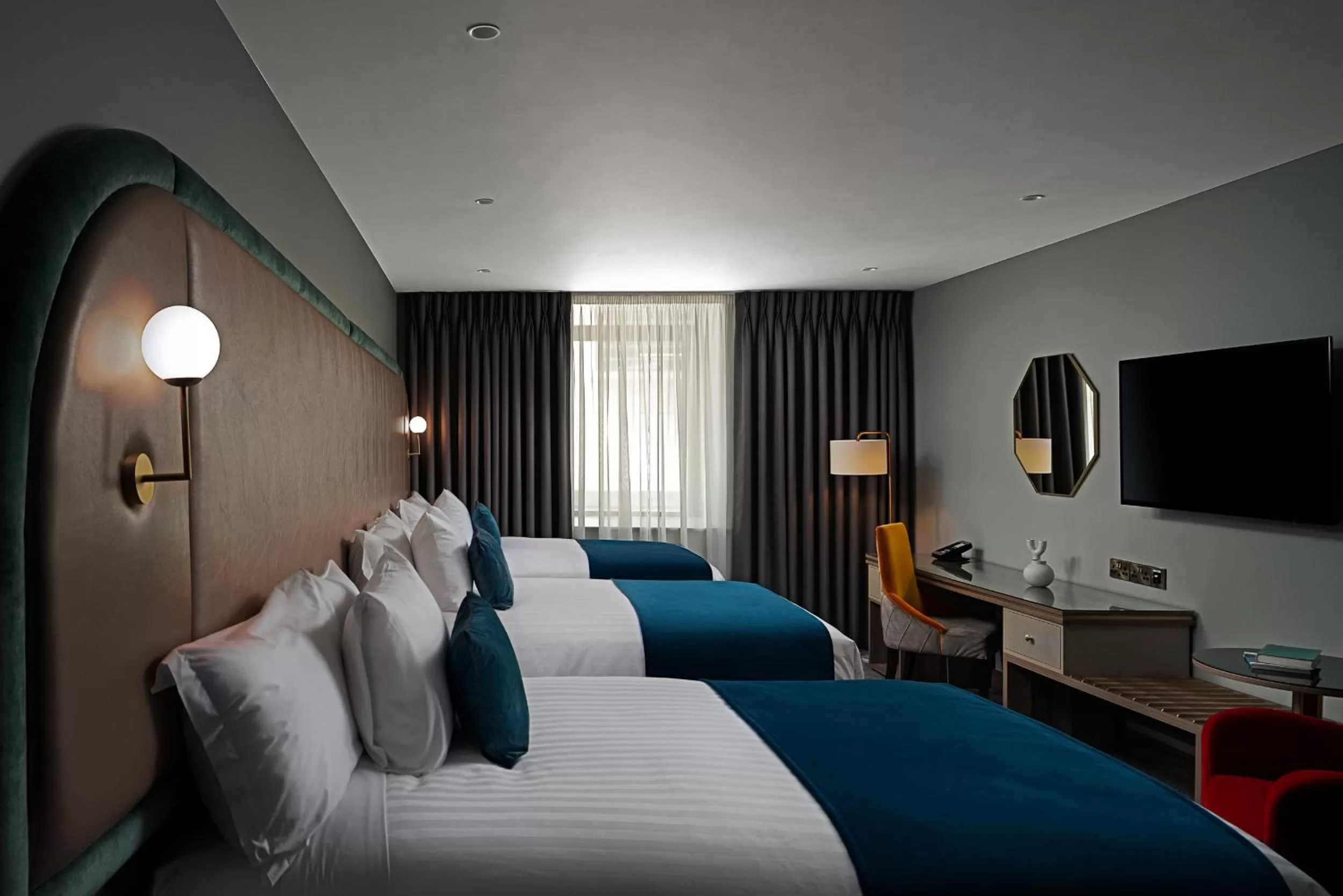 Bedroom, Bed in The Savoy Hotel