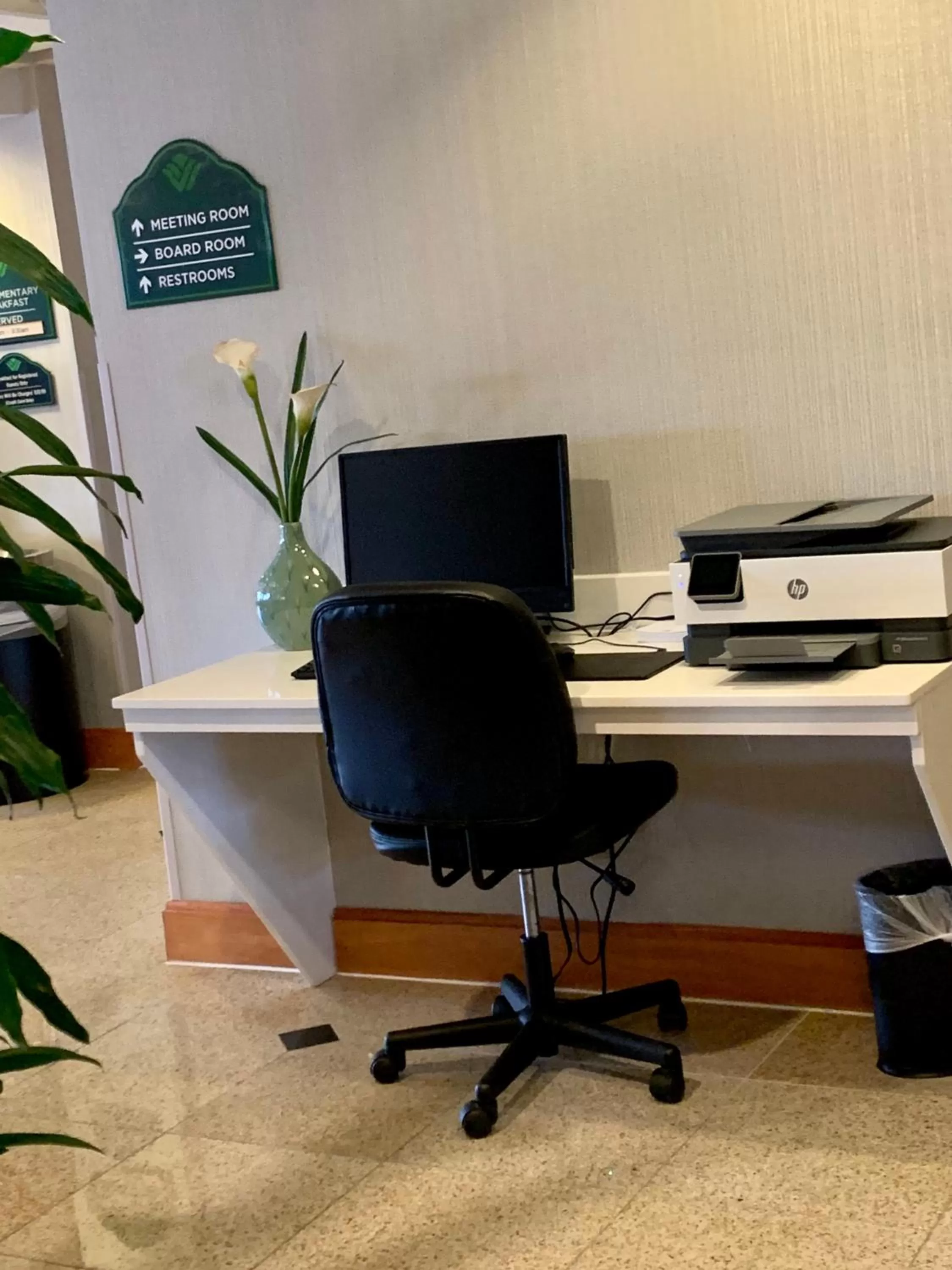 Business facilities in Wingate by Wyndham Wilmington