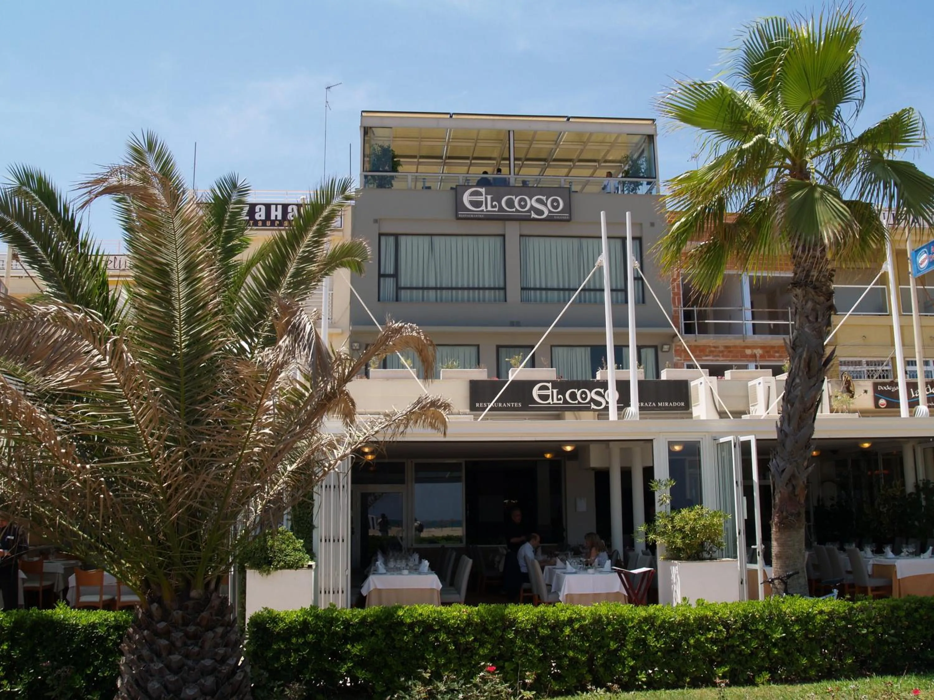 Restaurant/places to eat in El Coso