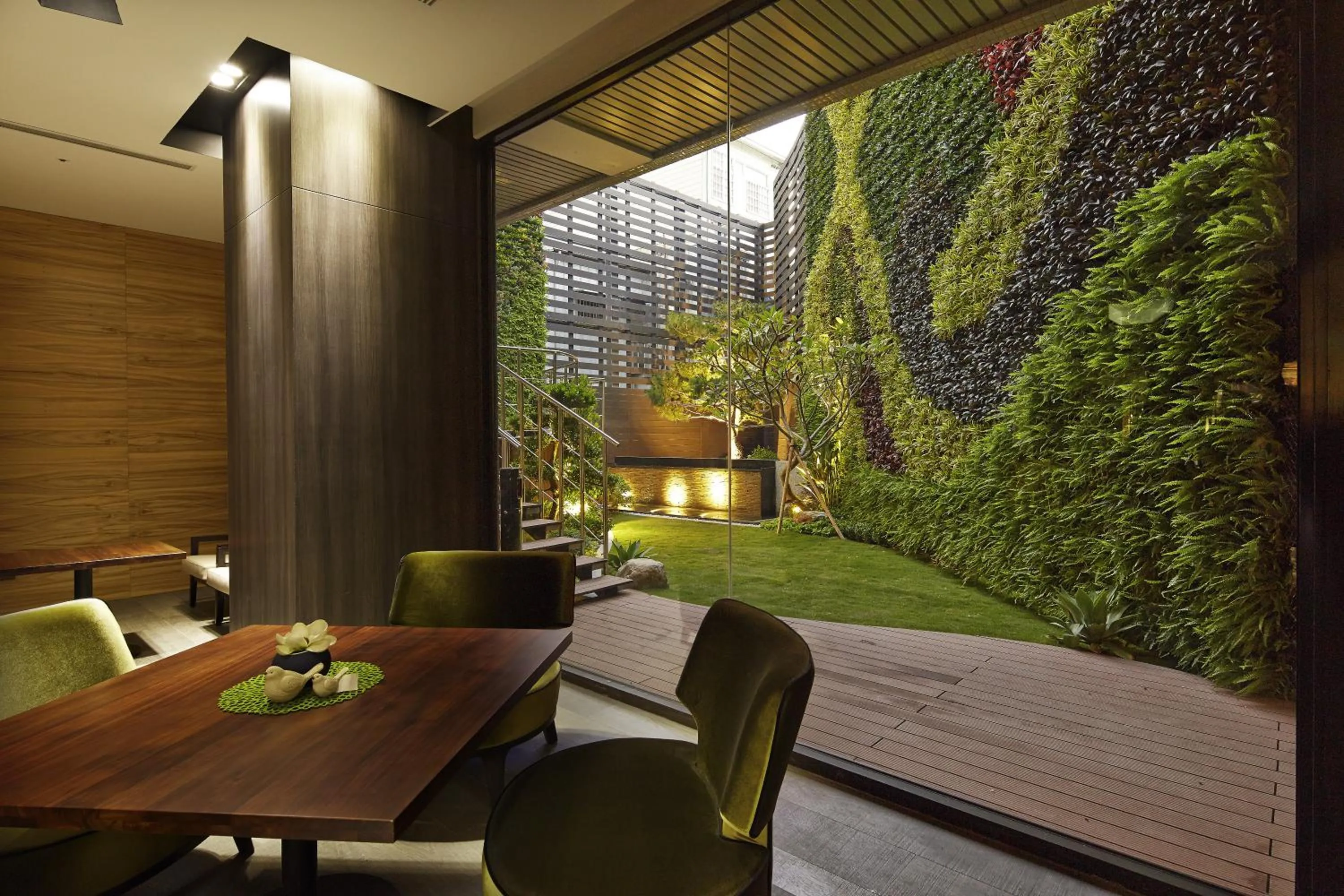 Business facilities in La Vida Hotel