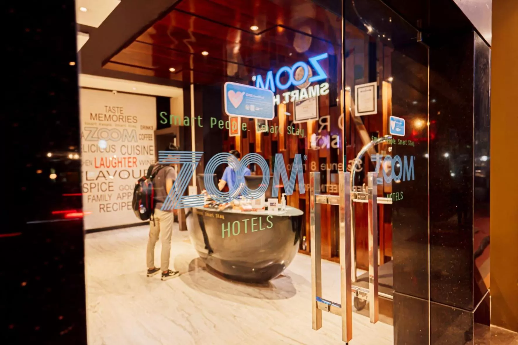 Living room in Zoom Hotel Mulawarman