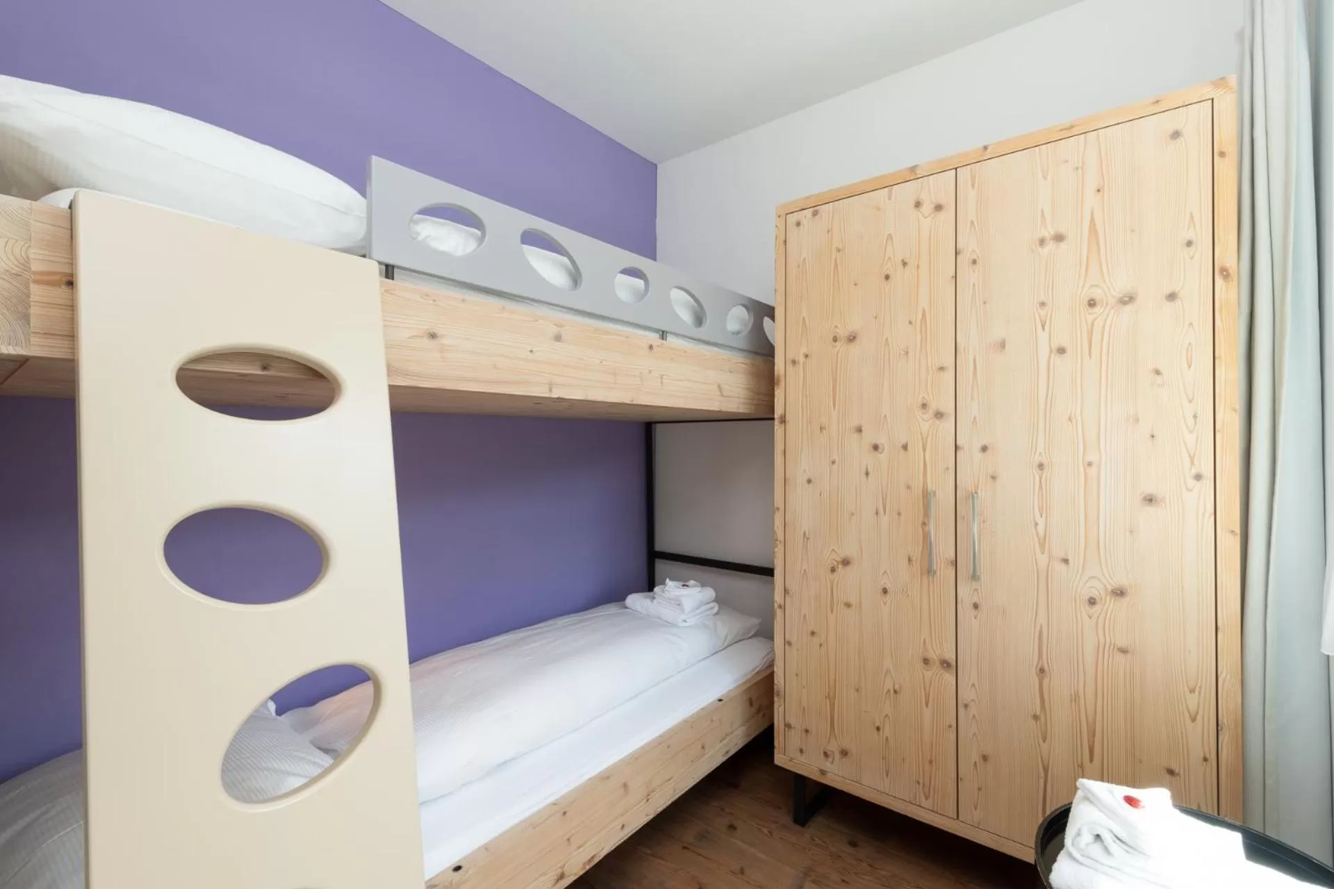 Photo of the whole room, Bed in Randolins Familienresort