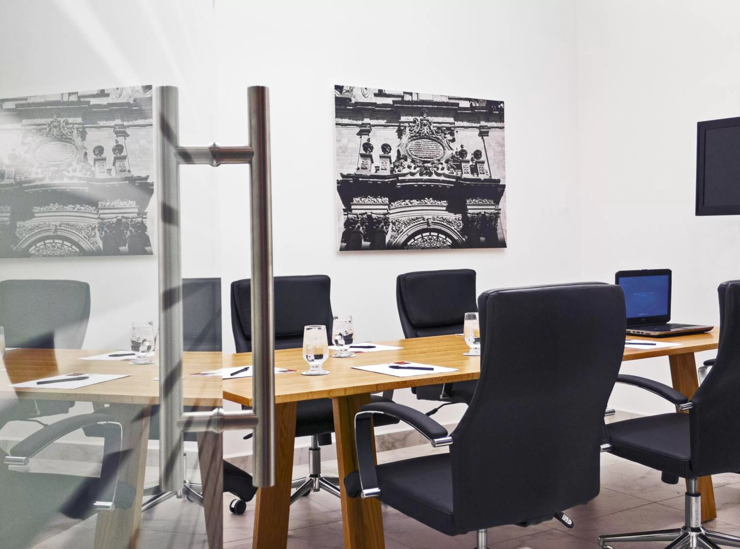 Meeting/conference room in Fiesta Inn Leon