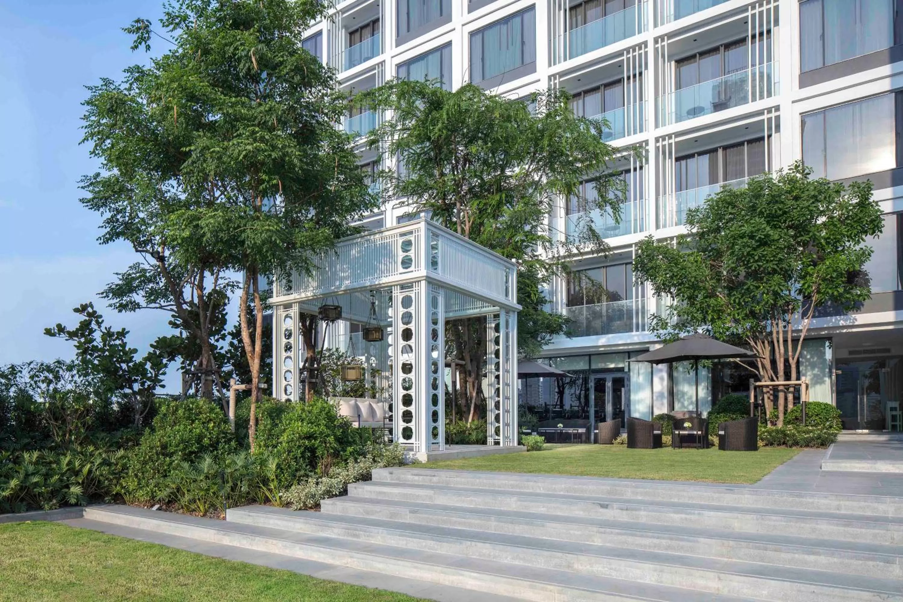 Garden in 137 Pillars Suites Bangkok