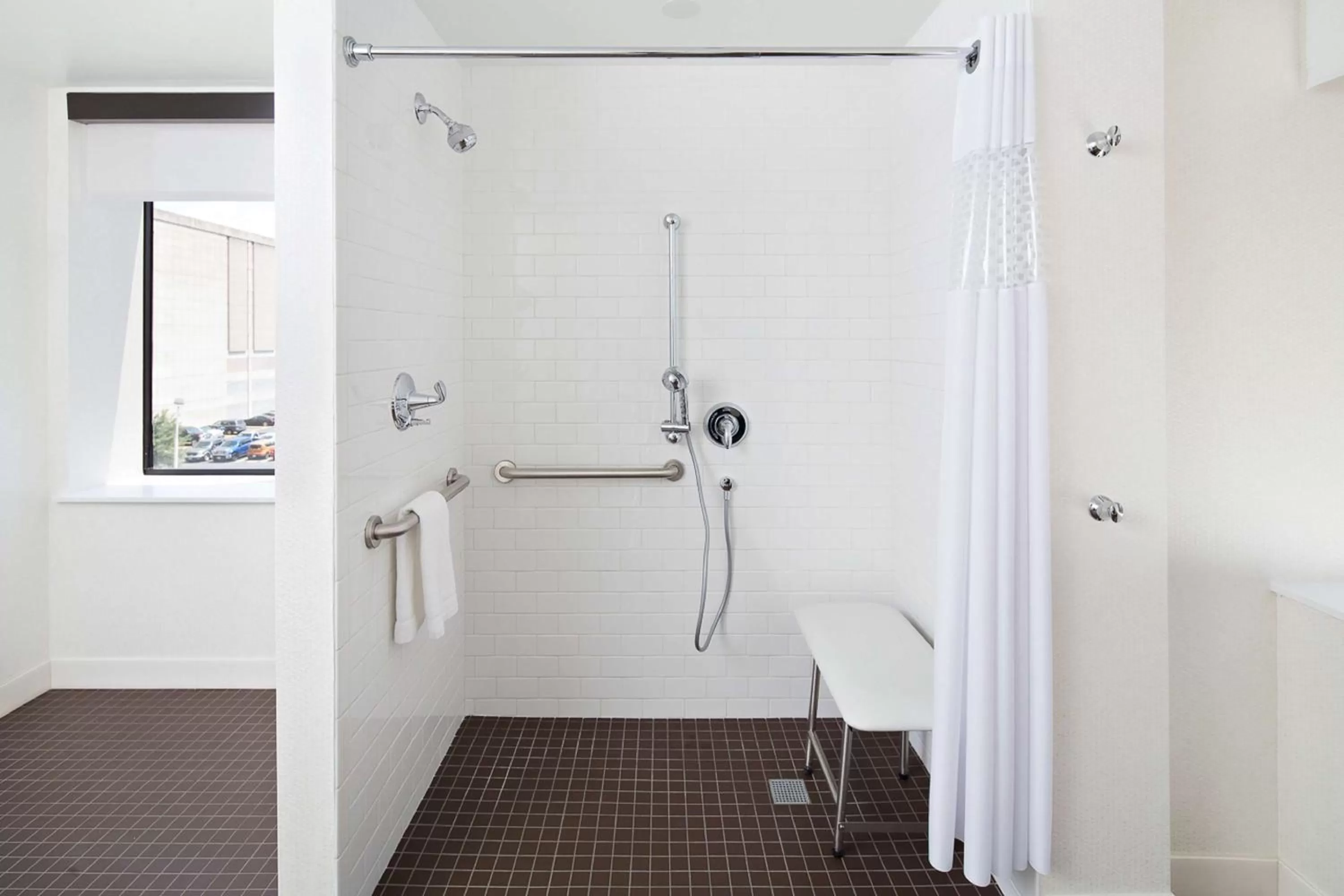 Bathroom in Hampton Inn & Suites Dallas Downtown