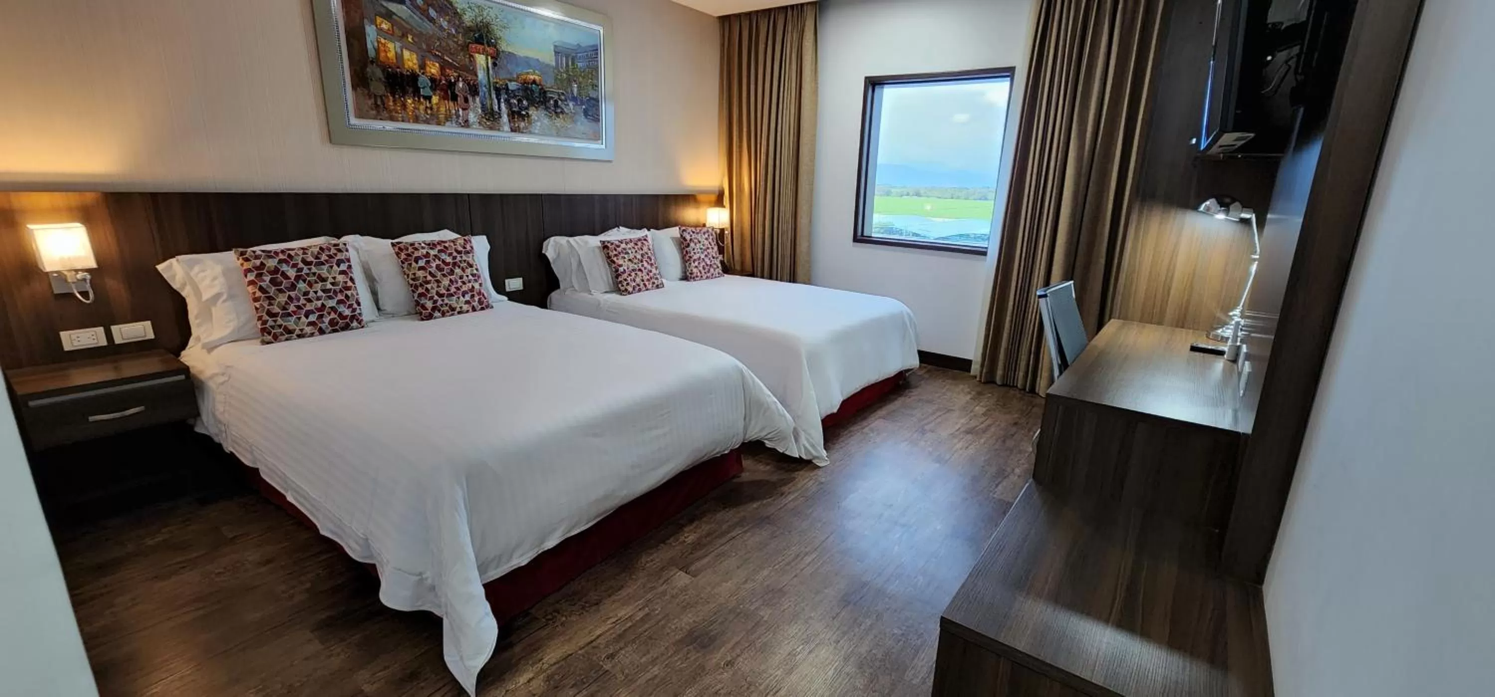 Bed in Hotel Real Elim International