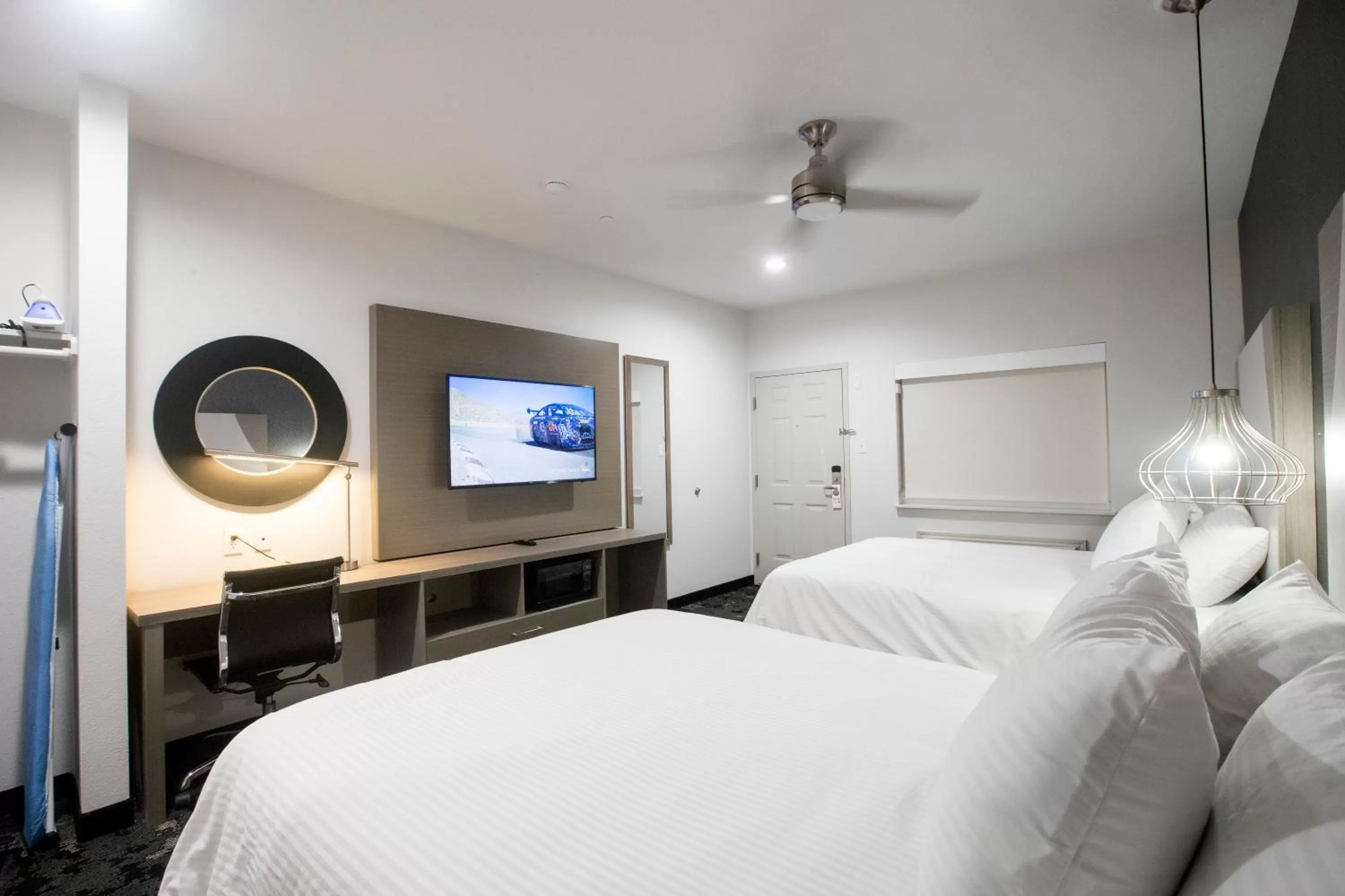 Bedroom, Bed in House Hotel