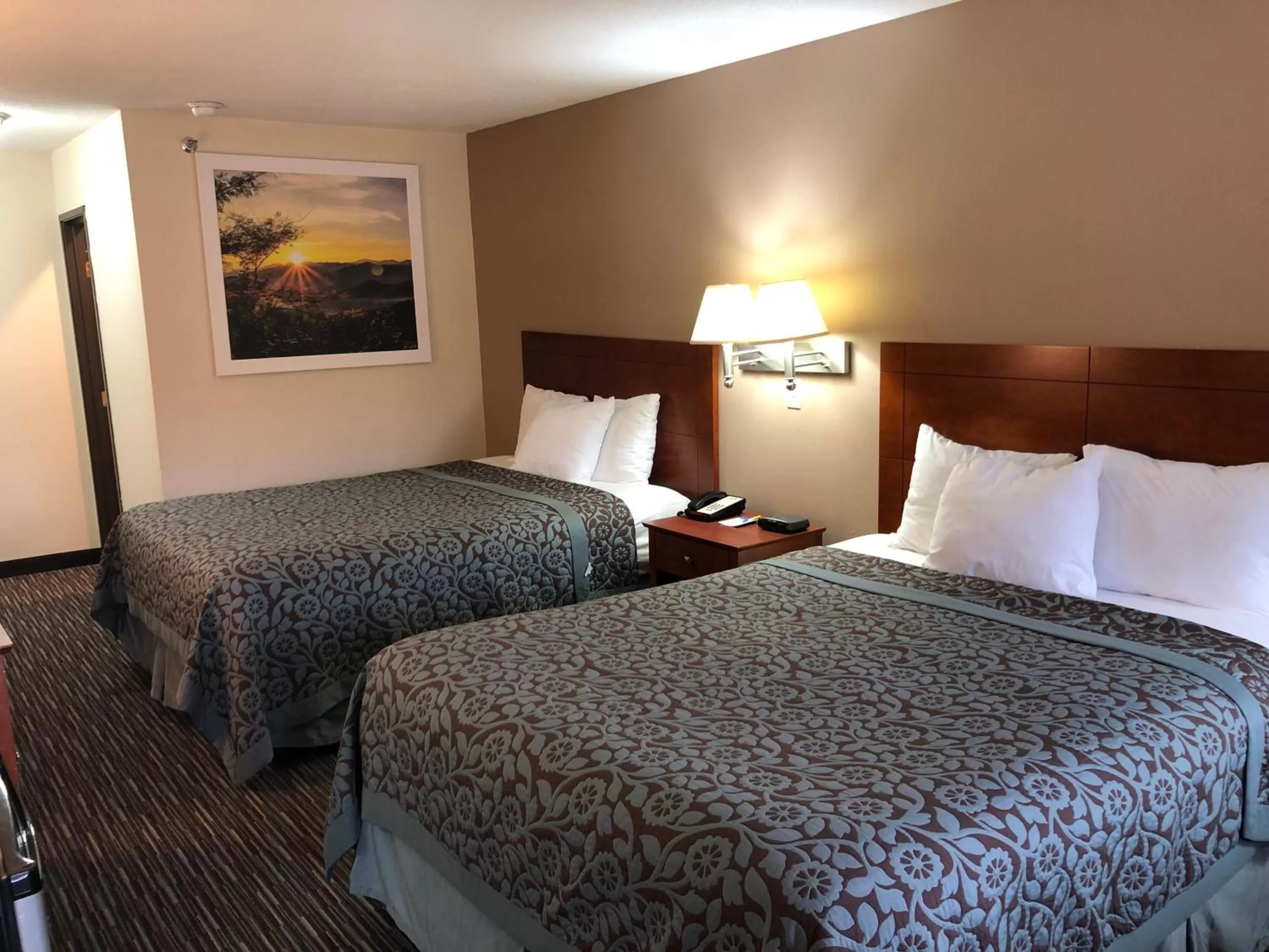 Bed in Days Inn by Wyndham Rio Rancho