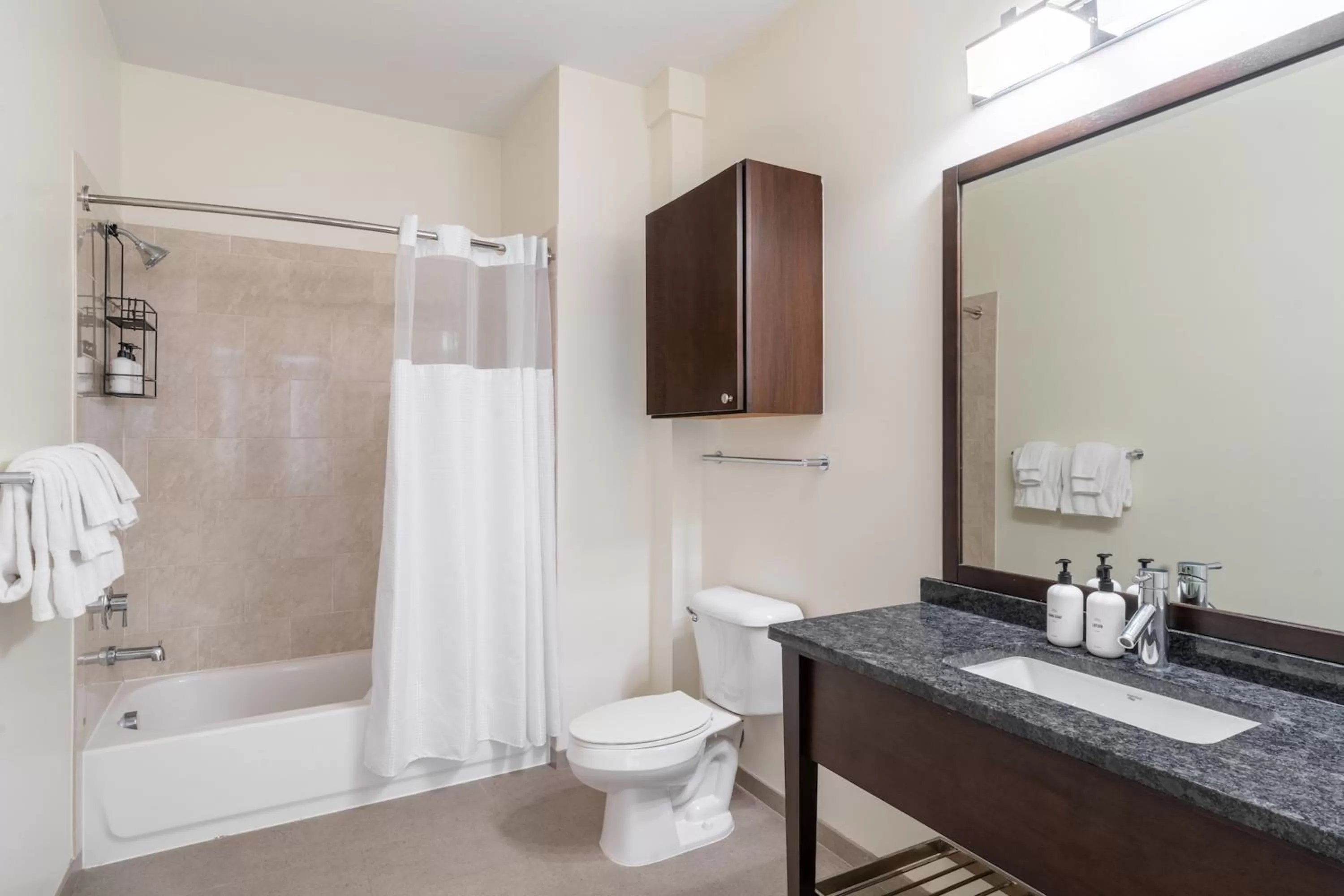 Bathroom in Kasa Alexandria Washington