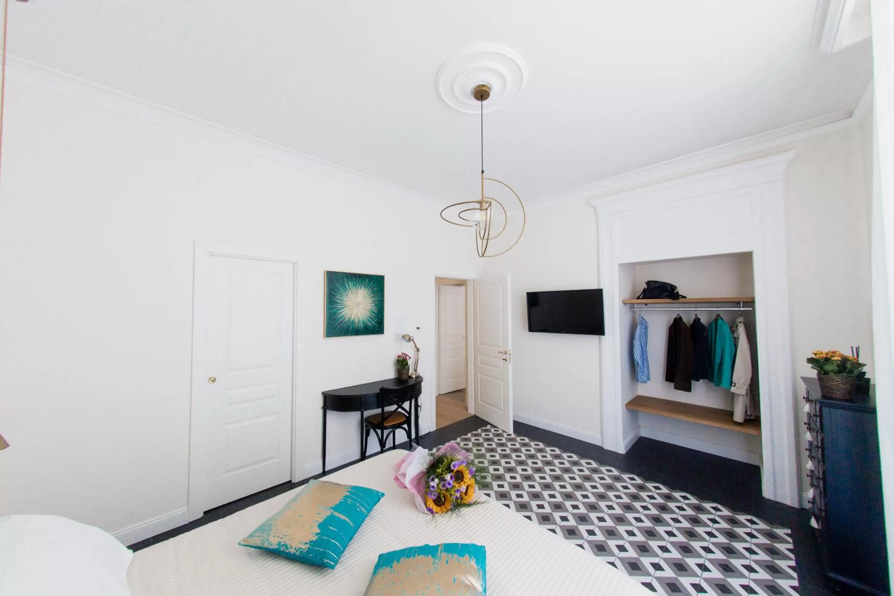 TV and multimedia in Novecento