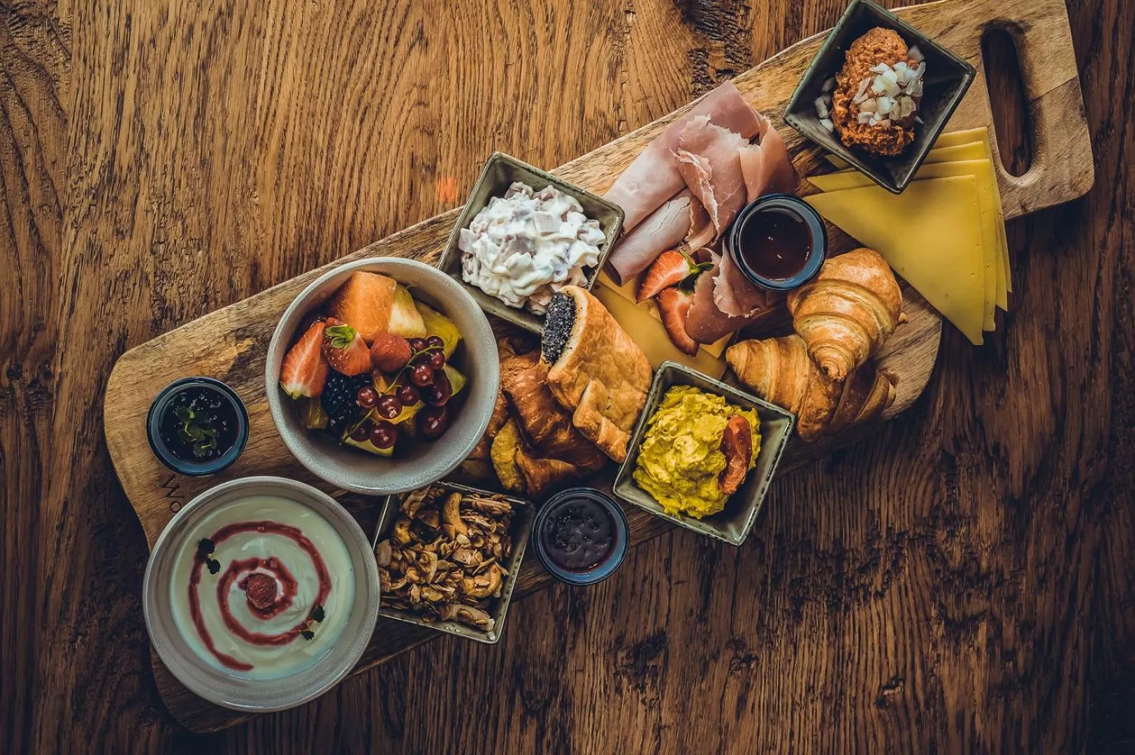 Breakfast in Colonie 7 - Gastenkamers