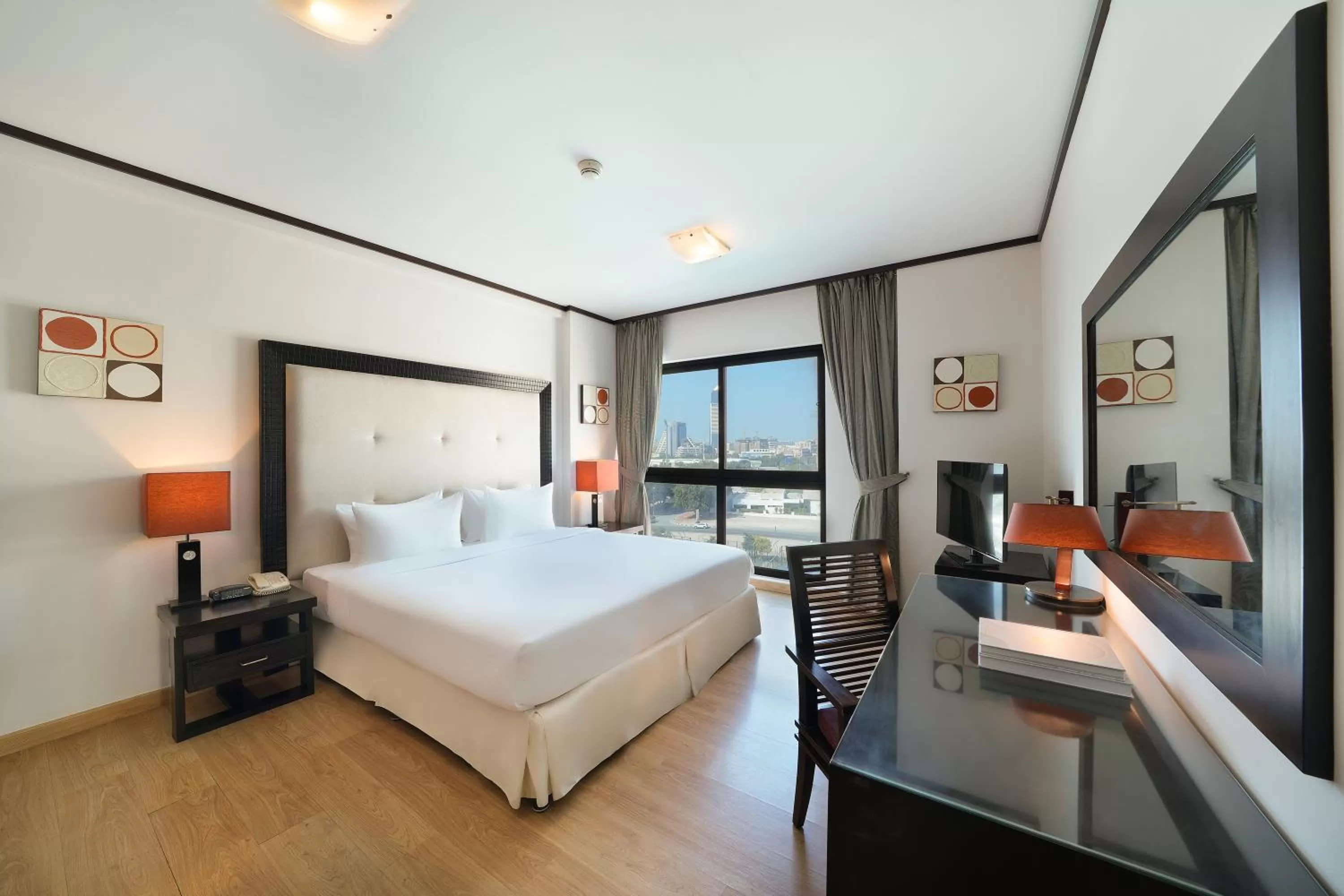 Bedroom, Bed in Park Apartments Dubai, an Edge By Rotana Hotel